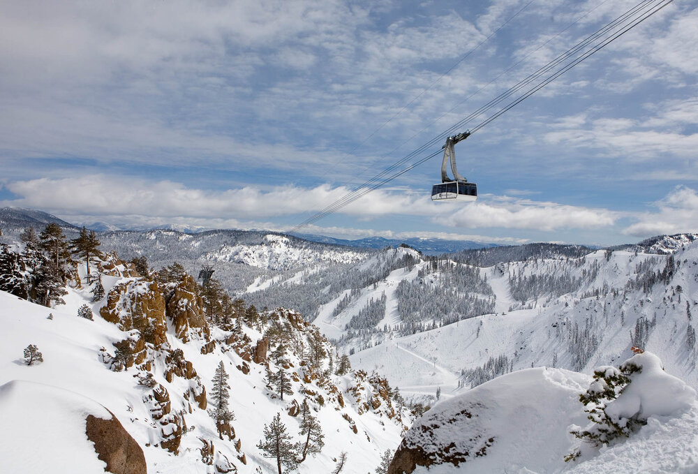  The Squaw Valley Aerial Tram, located steps from the Village at Squaw, is the scenic way up the mountain.  © Ryan Salm Photography | Courtesy Squaw Alpine  