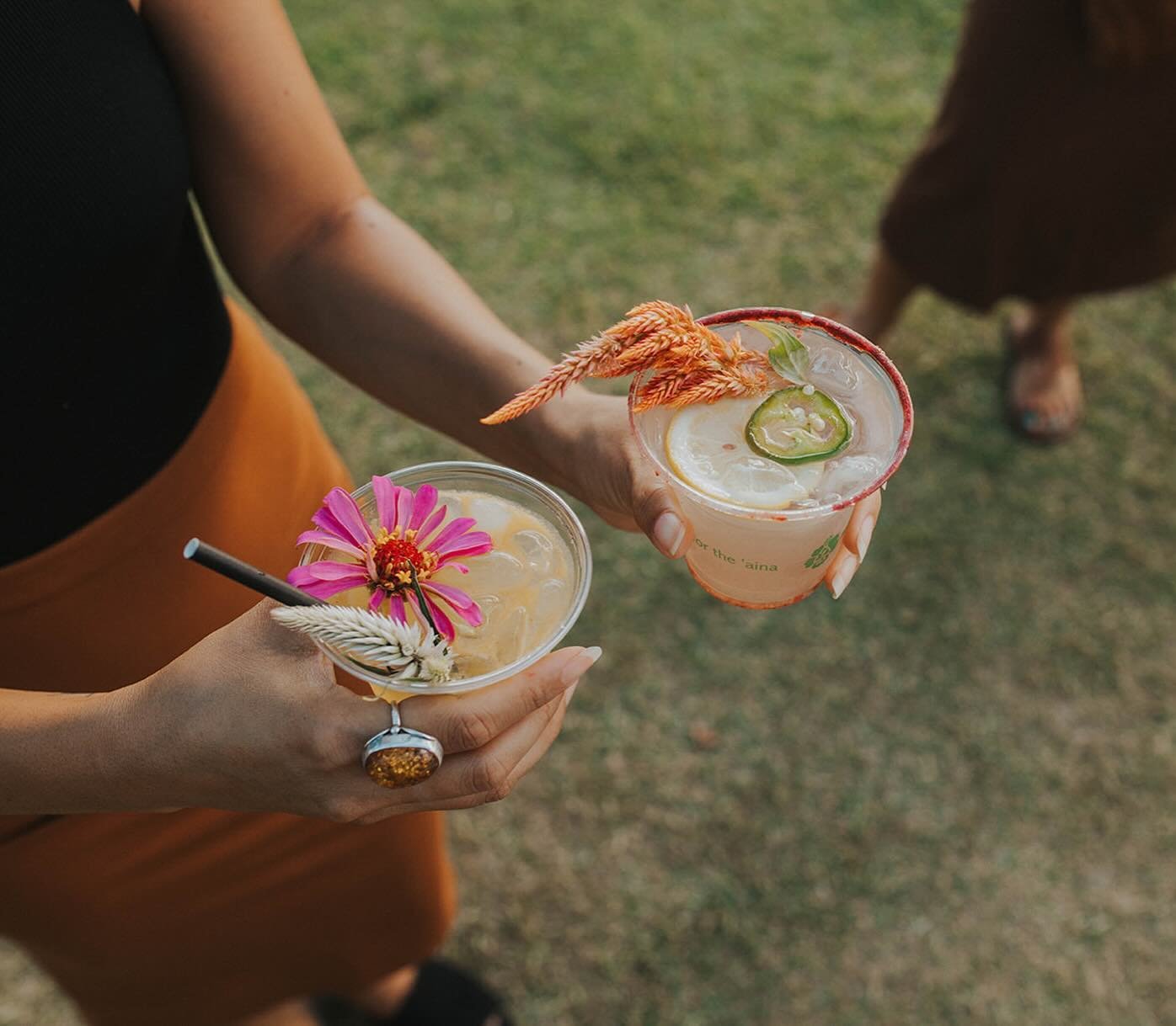 Kailee + Lynn!! Spicy drinks for a spicy couple! 🌶️🔥❣️Thank you for having us!!! What a beautiful day &amp; so much fun!!! Scroll to the last pic to see the menu:) 
Gorgeous pics by @anelaleephoto 
Wedding planner @lovealwaysweddingshawaii 
Venue: 