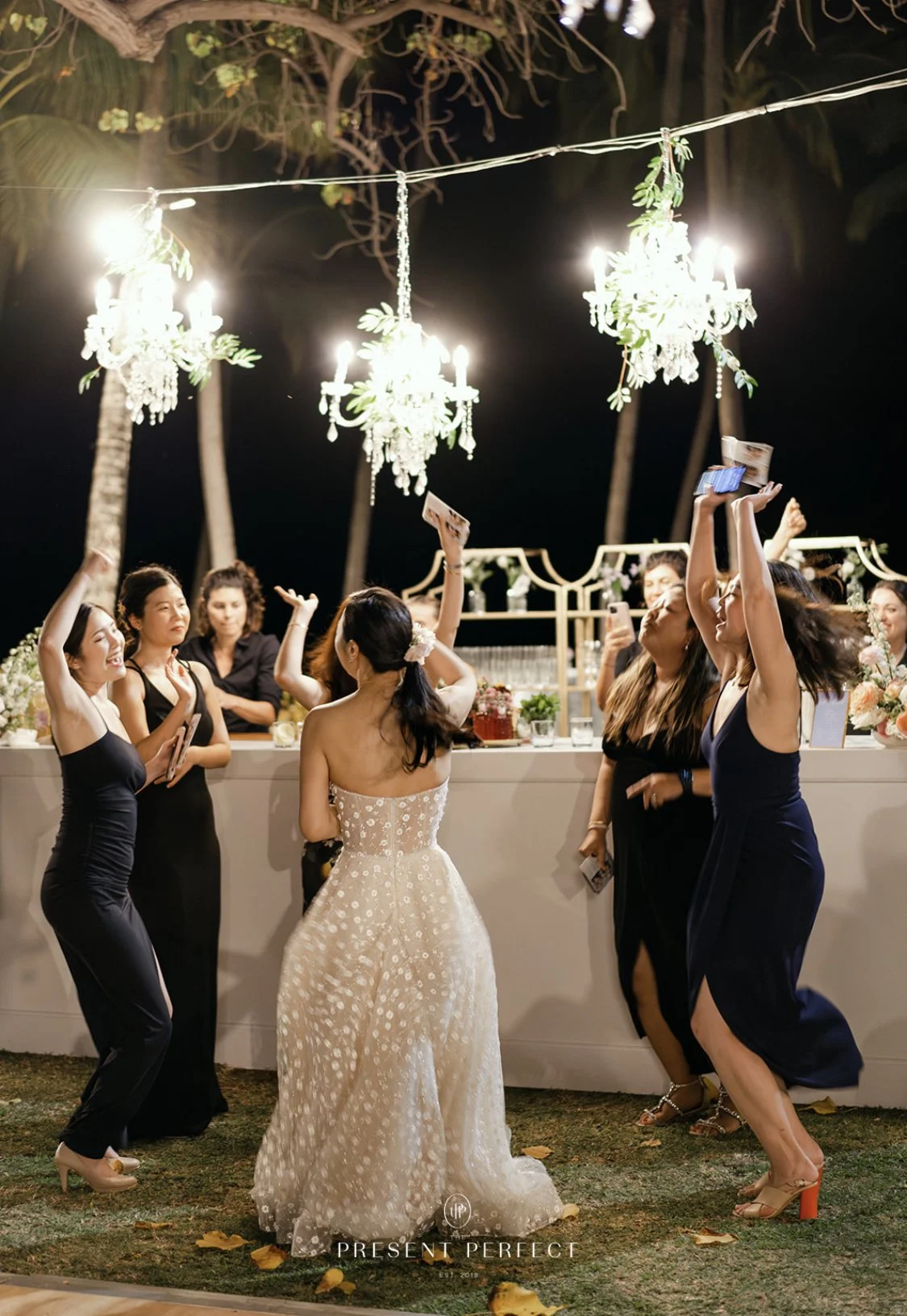 mobile bar for weddings