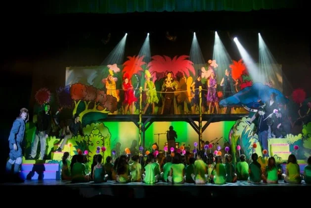 Production Photos: T. Charles Erickson
