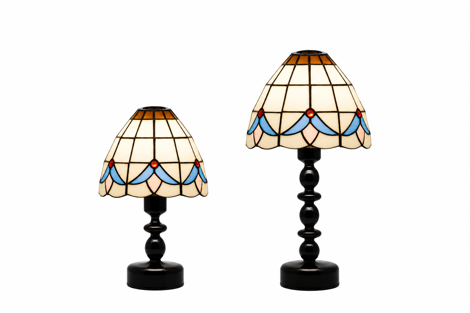 Bluebell stained glass lamp shade on lamp.png