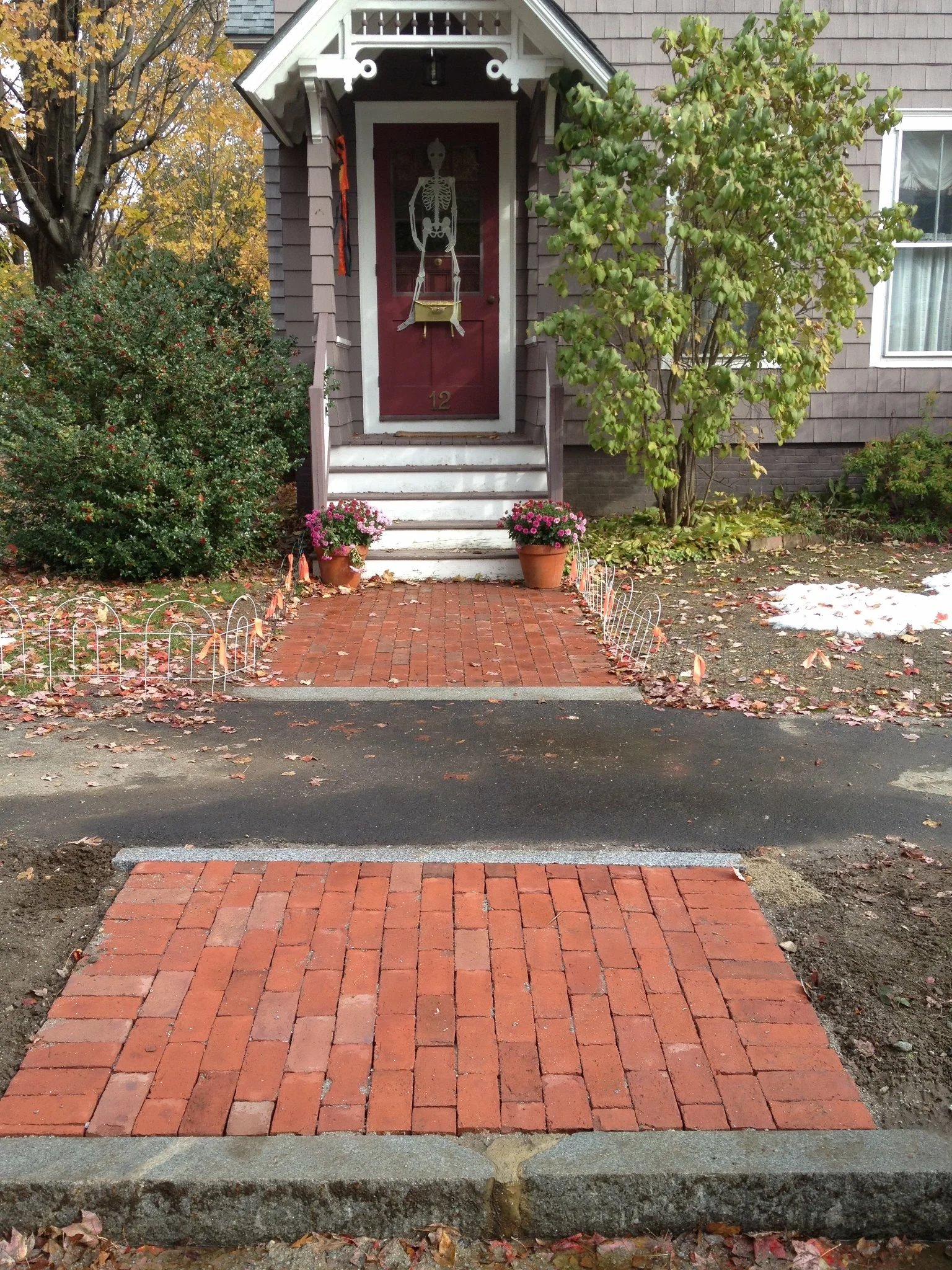 A welcoming walkway from the road to the door. With granite thresholds.