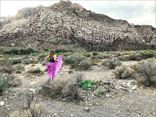 There are so many reasons to celebrate!  I always try to dress for the occasion which is everyday.  The pink skirt made me what to dance in the desert 🌵 so that&rsquo;s just what I did! Skirt: @goodwillsacnev #dancing #desertvibes #redrockcanyon
#su