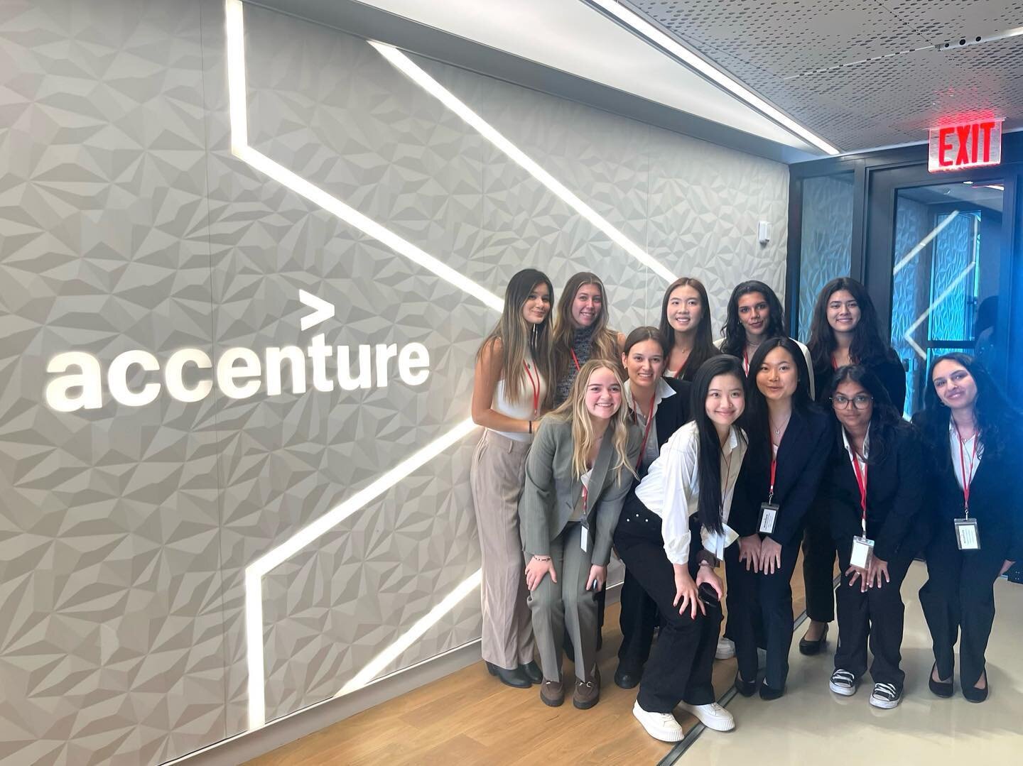 This past Friday, Fort&eacute; members traveled to New York City for the first Fort&eacute; NYC Trip since before the pandemic! We attended a panel, networking session, and office tour at @accenture. We had an amazing time learning about Accenture&rs