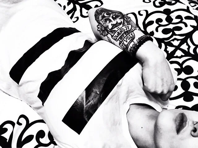 ⚜️ @emxgosselin ROQIN ARTQULT LOS ANGELES ✖️COLLECTION I✖️WHT III BACK IN STOCK AND VERY LIMITED✖️LOW KEE FREE SHIPPING | USE CODE | SENDMYART✖️CXXIICCXVII✖️SEEK GENIUS ✖️MMXIX ⚜️ #OOTD  #STREETSTYLE #COLLECTIONI #ARTQULTLOSANGELES #SEEKGENIUS #SEEKU