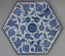 698px-Hexagonal_Tile_with_Floral_Design_MET_sf40-181-11.jpg