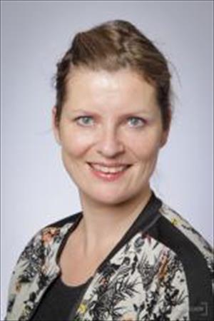 LIN JØNNUM