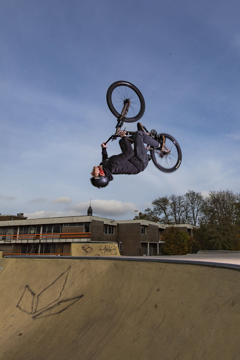 Team Slide-3-Maxime-Vinchent-Slide-Skateshop-Team-Tournai-72Dpi.jpg