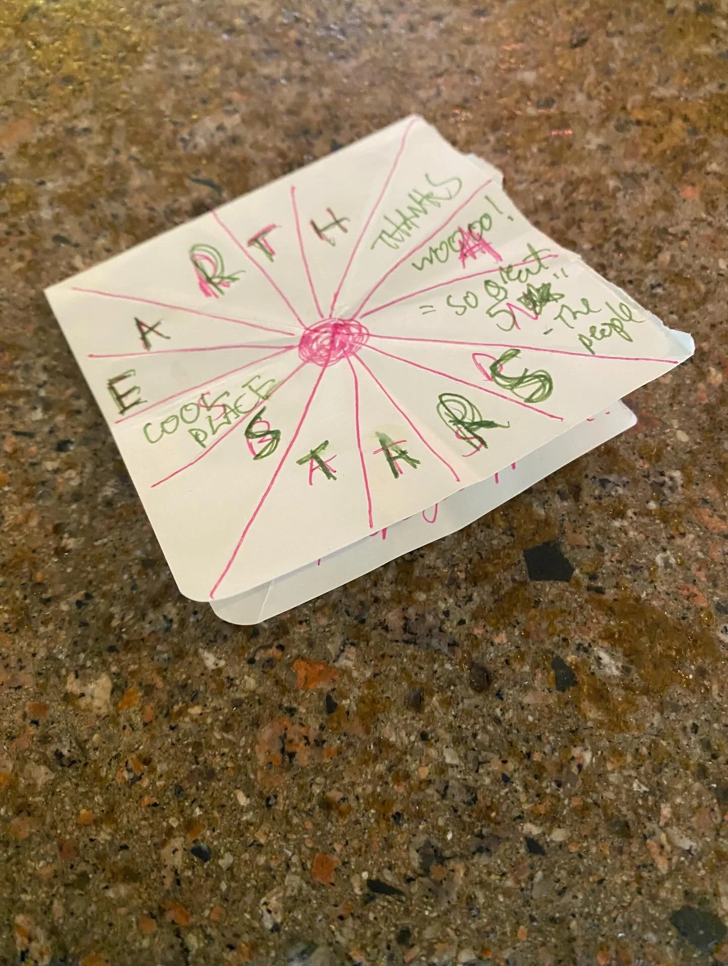 we love it when you leave us little notes and drawings! 

got us kicking our feet and gazing dreamily at each other ✨