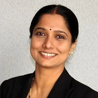 Kizhakkeveettil_Anupama-Headshot.jpg