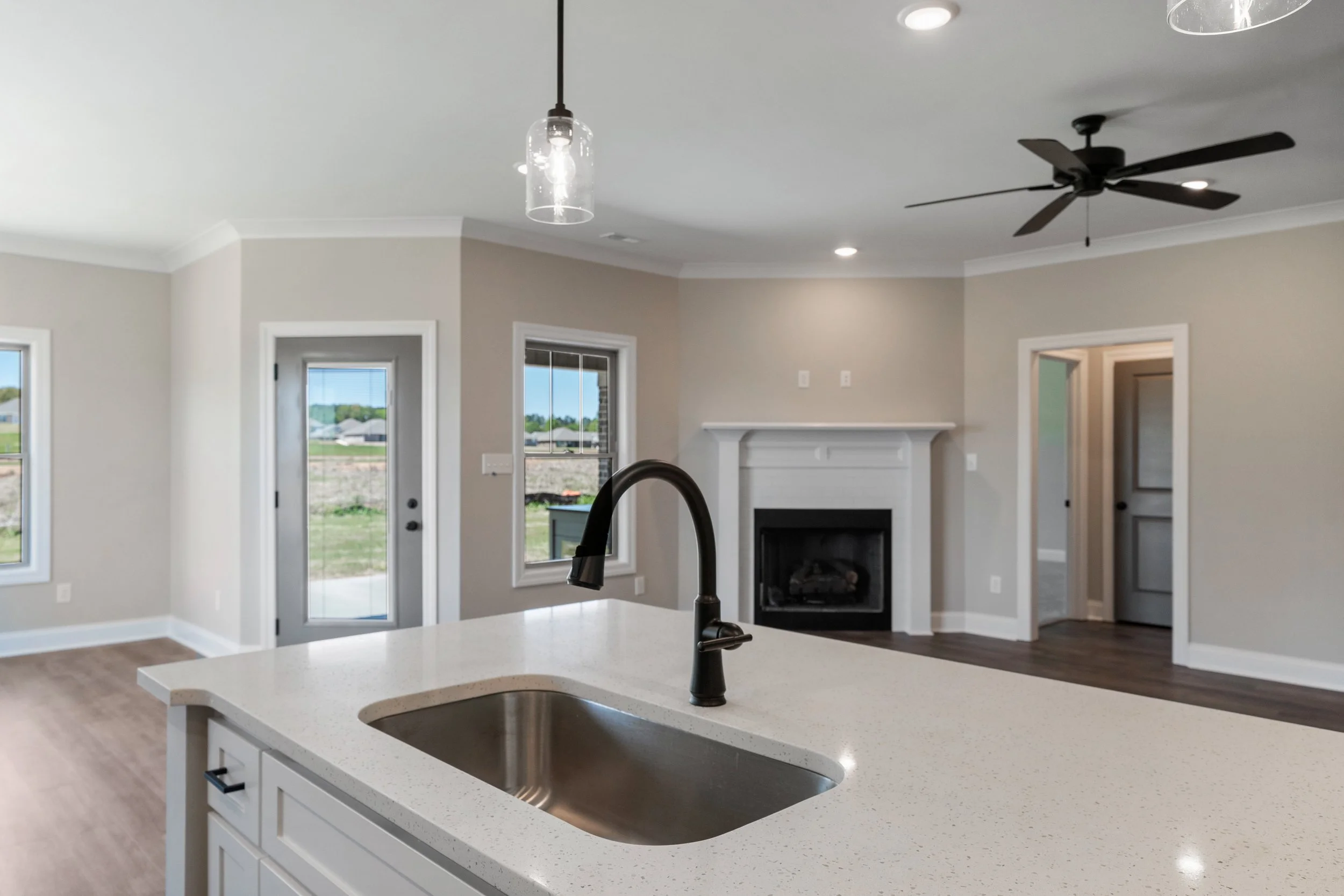 143 Old Forest Rd-8.jpg