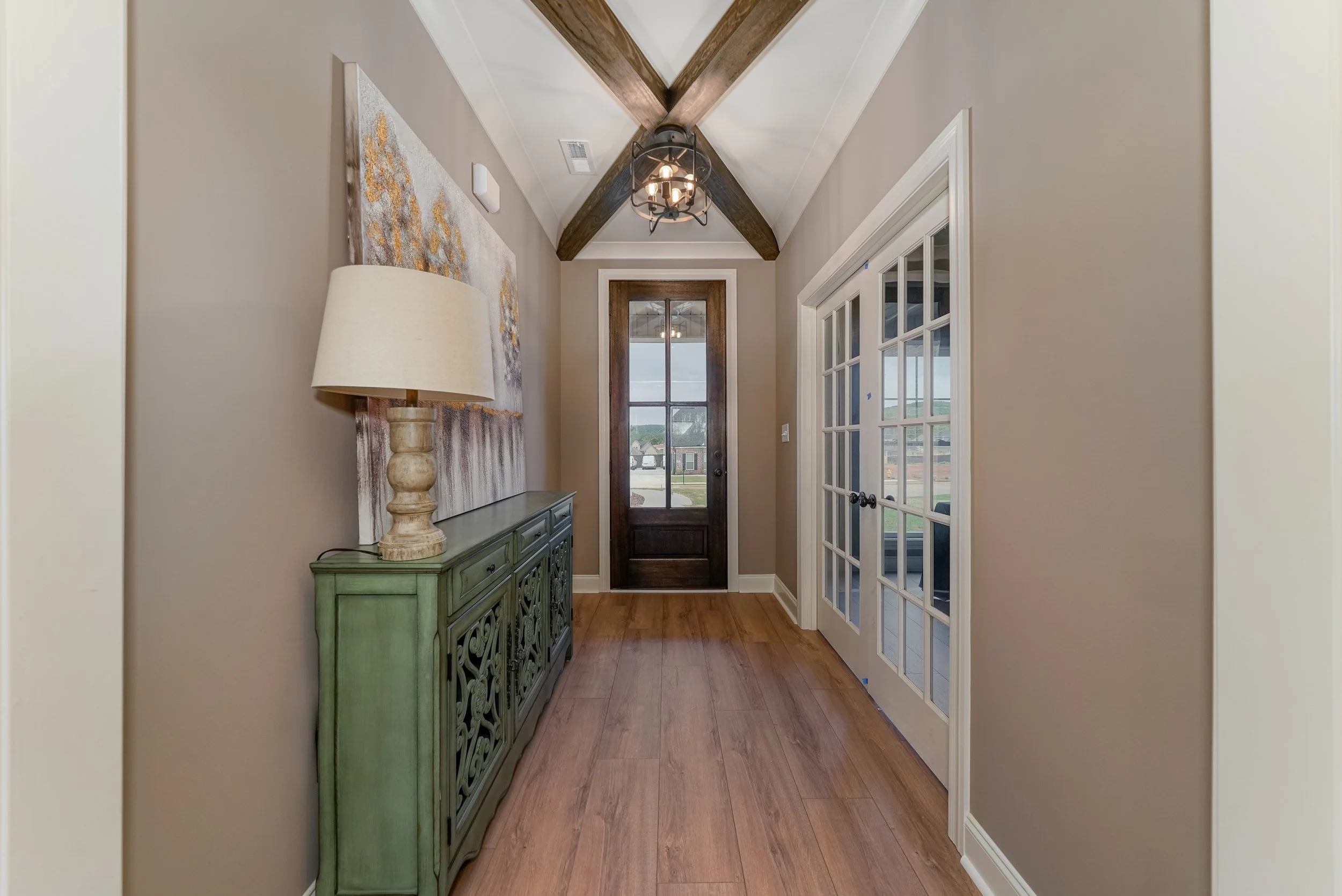 223 Oakland View.jpg