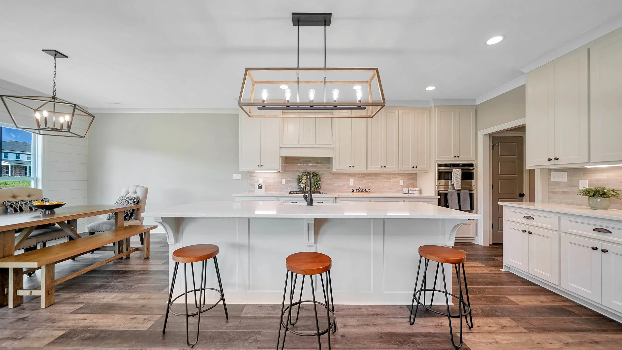 219 Midland Dr-5.jpg