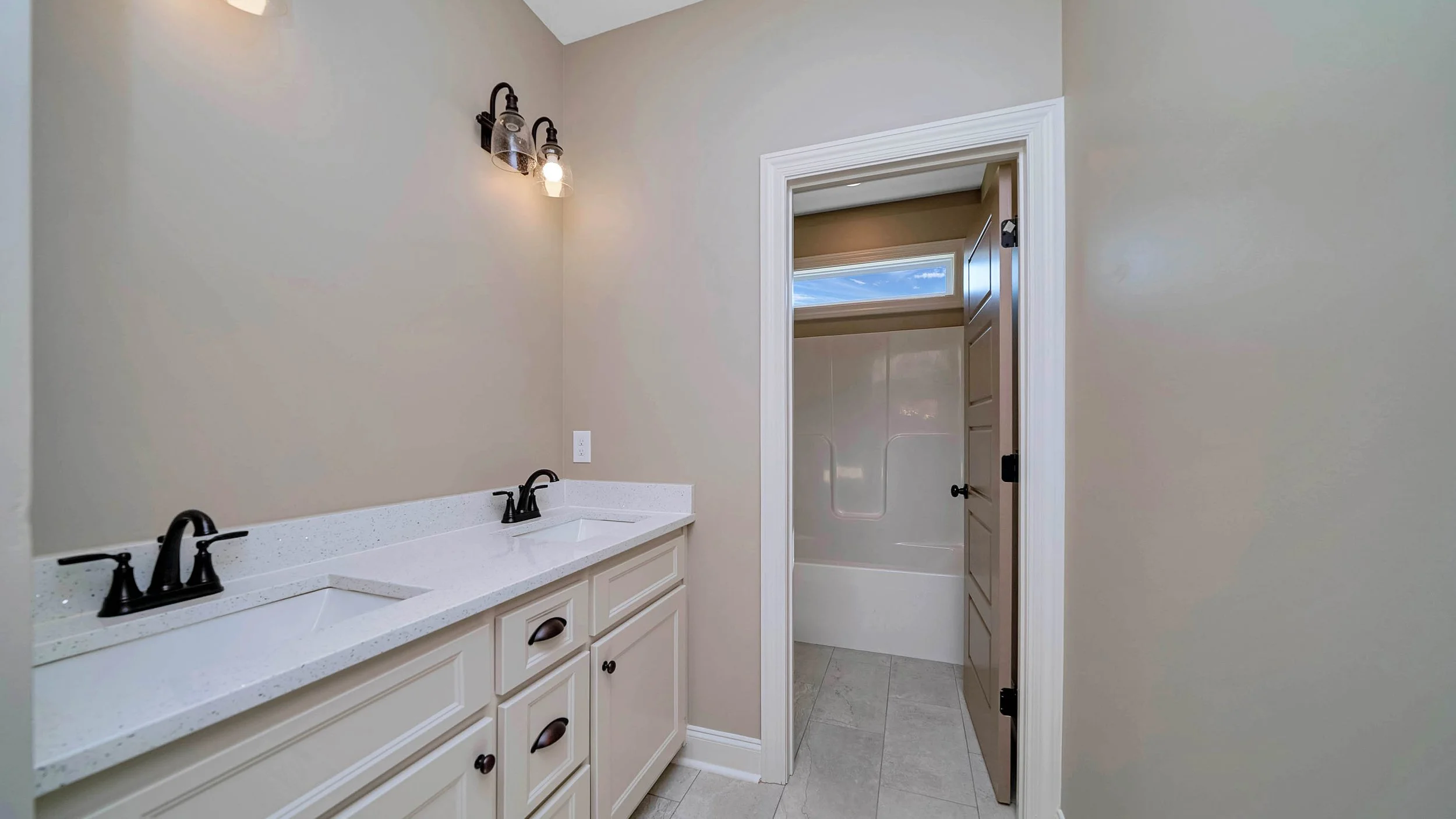 219 Midland Dr-18.jpg