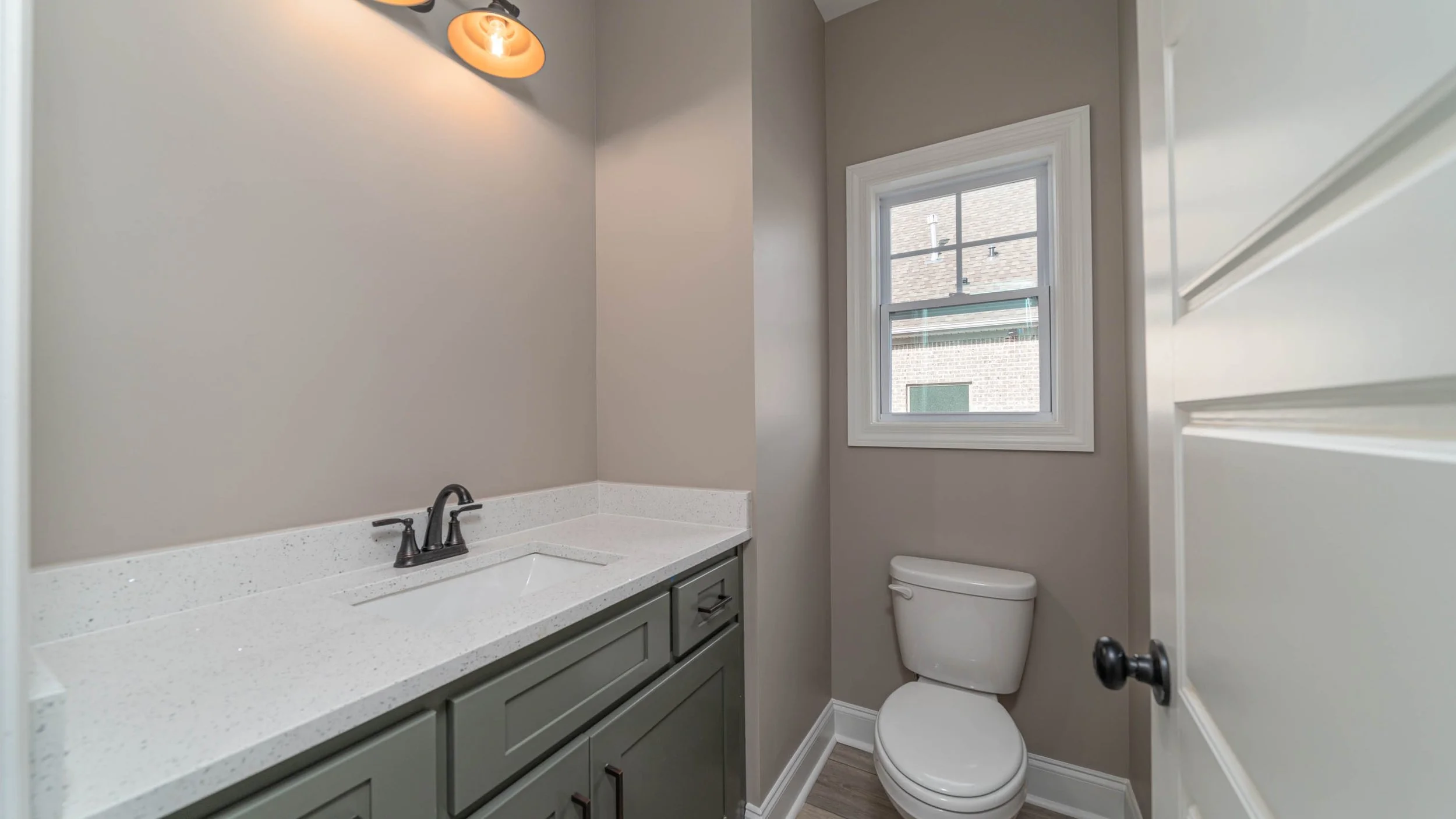 205 Midland Dr-14.jpg