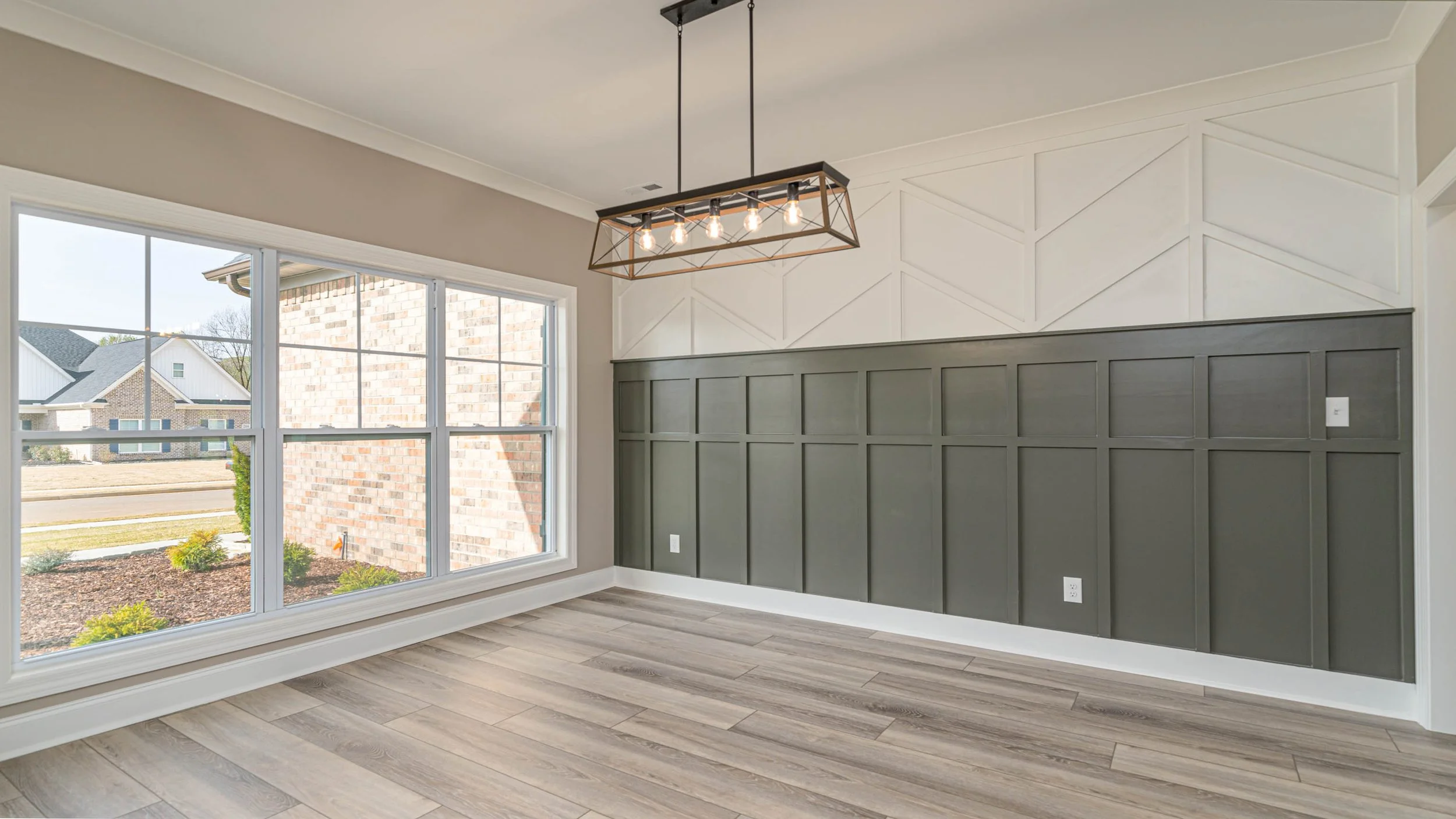 205 Midland Dr-5.jpg