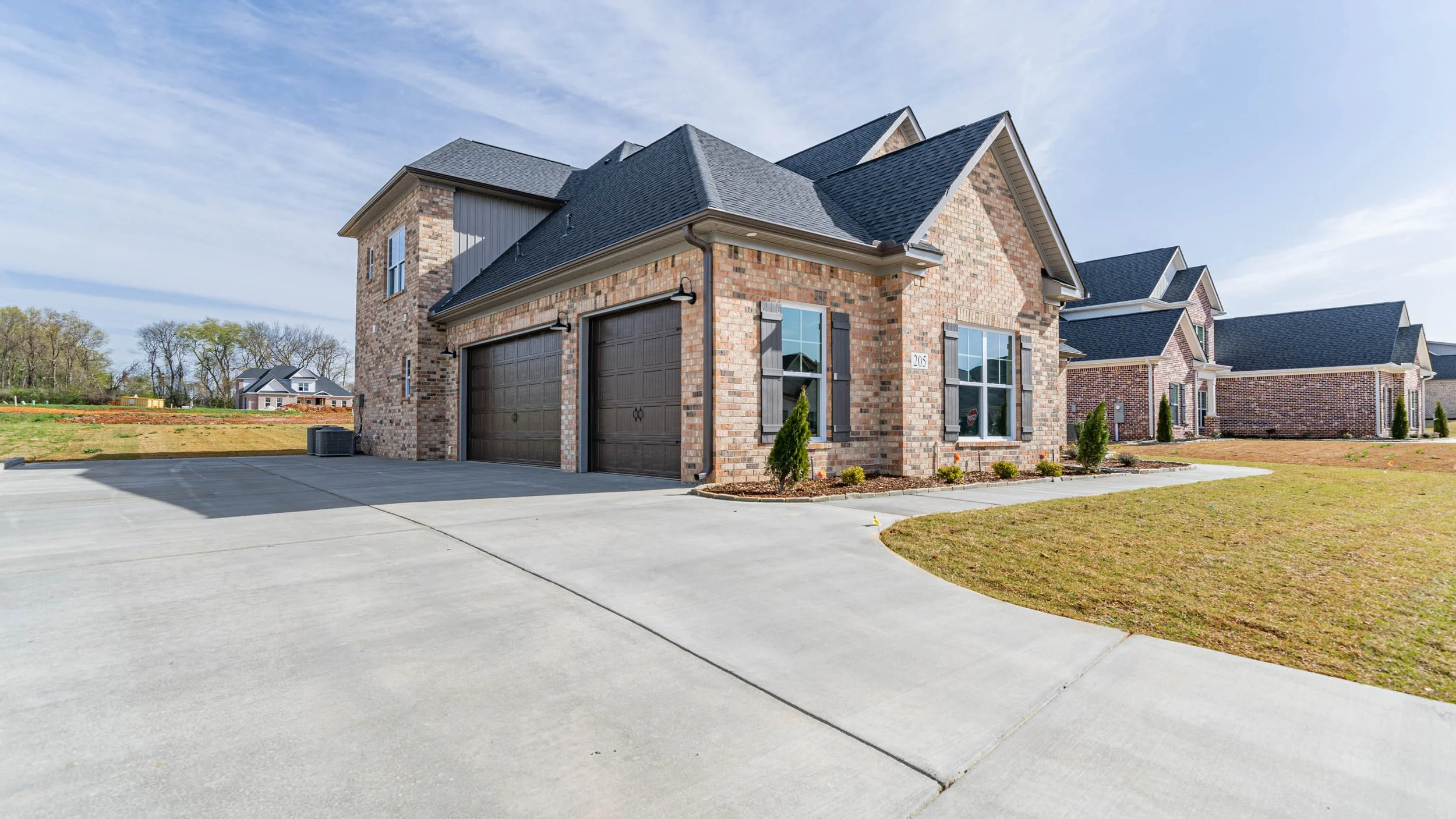205 Midland Dr-32.jpg