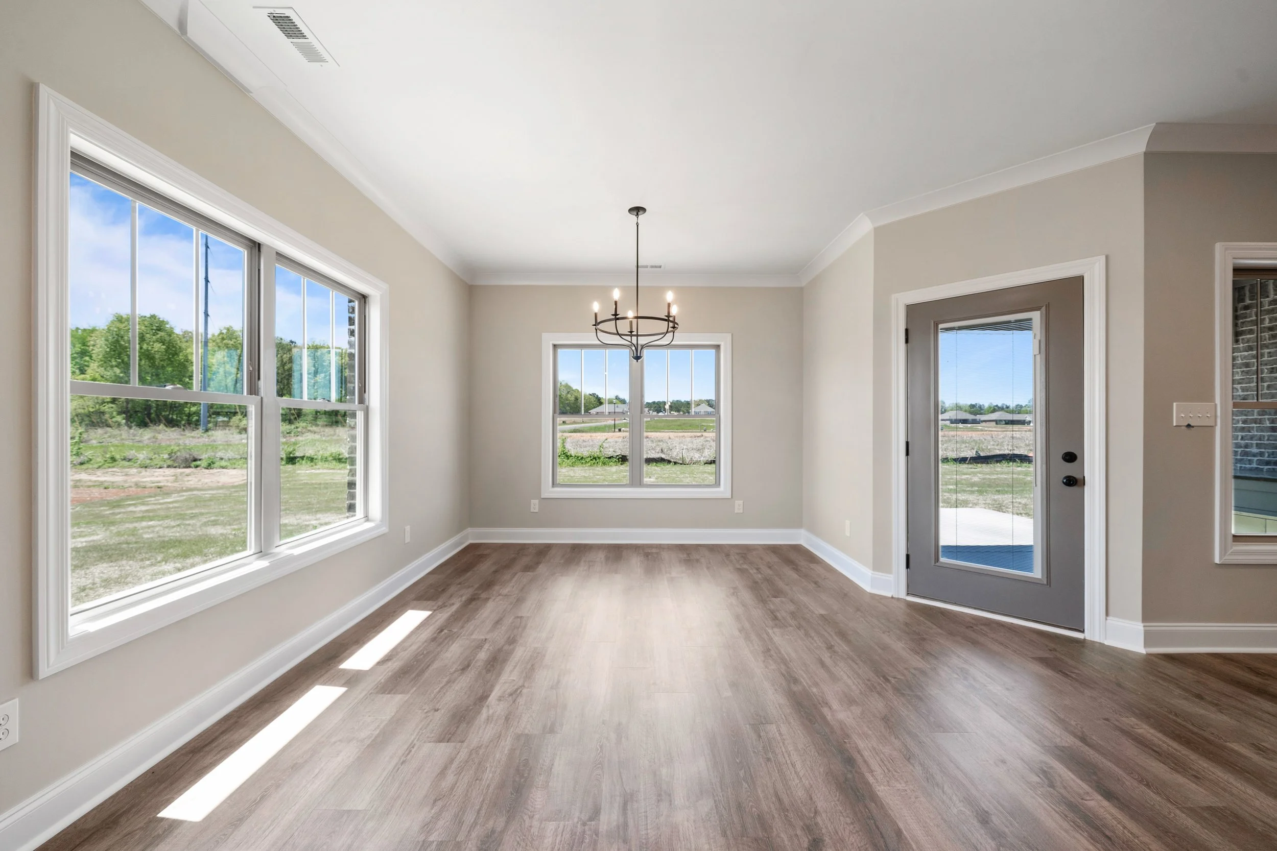 143 Old Forest Rd-9.jpg