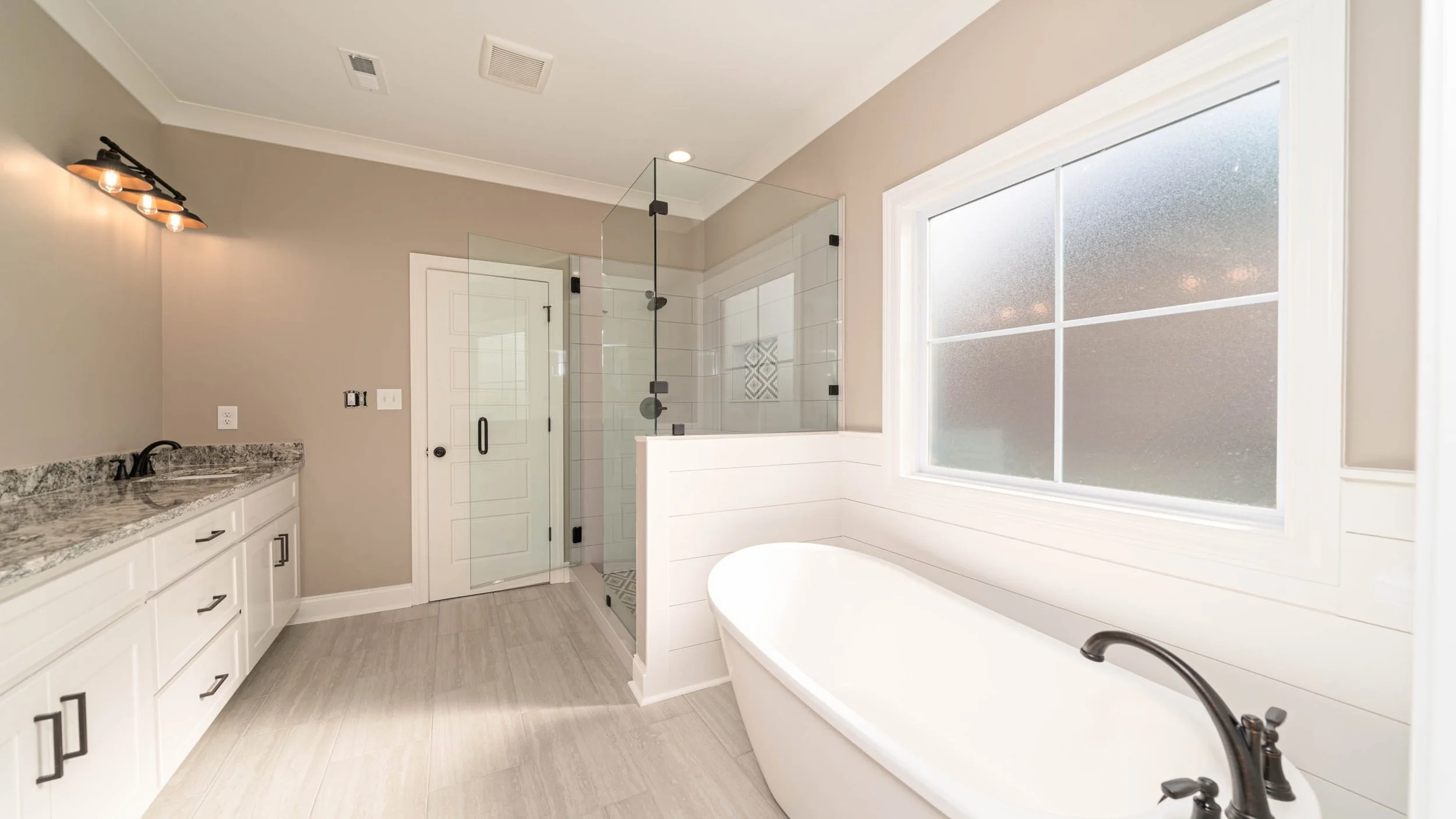 205 Midland Dr-22.jpg