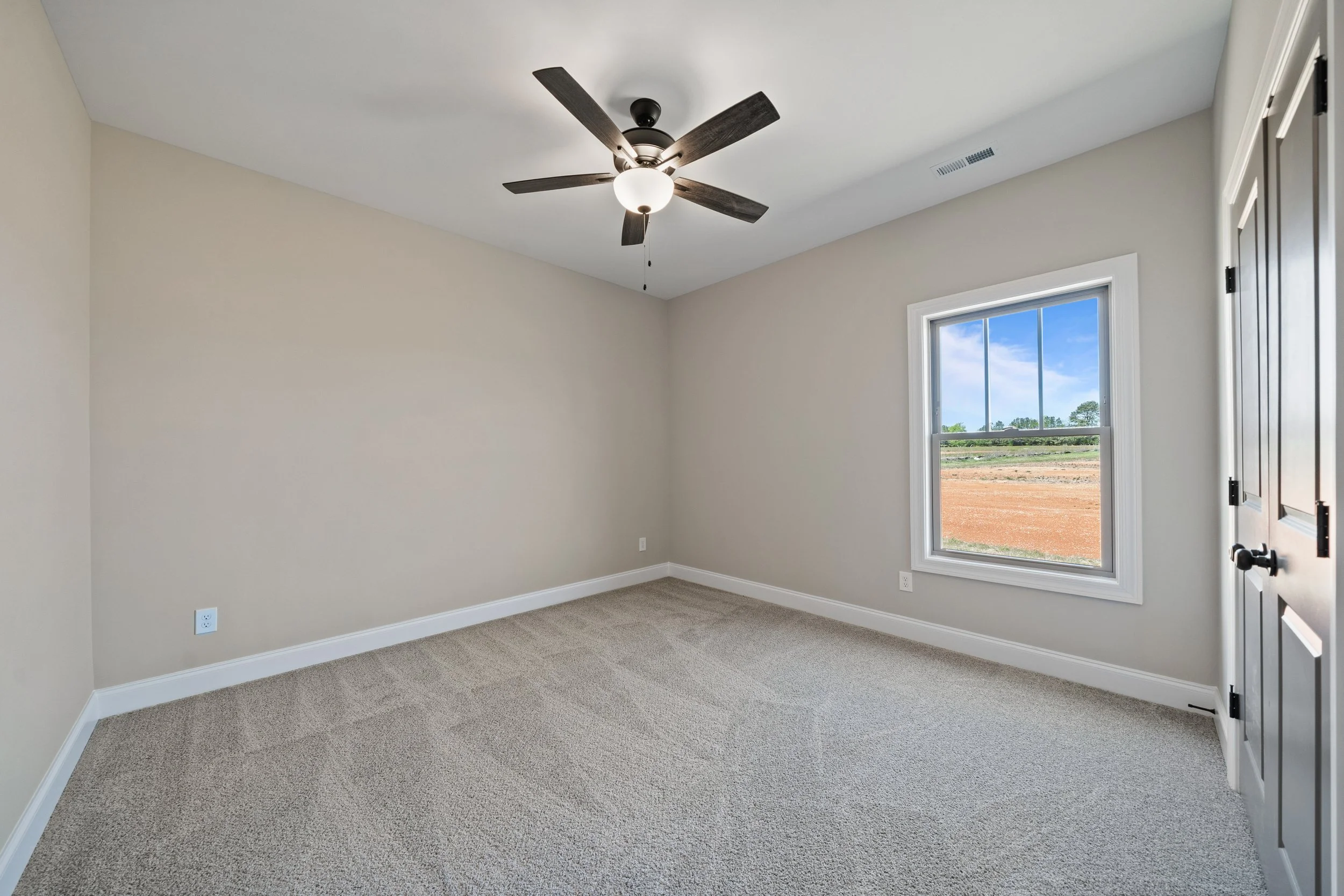 143 Old Forest Rd-20.jpg