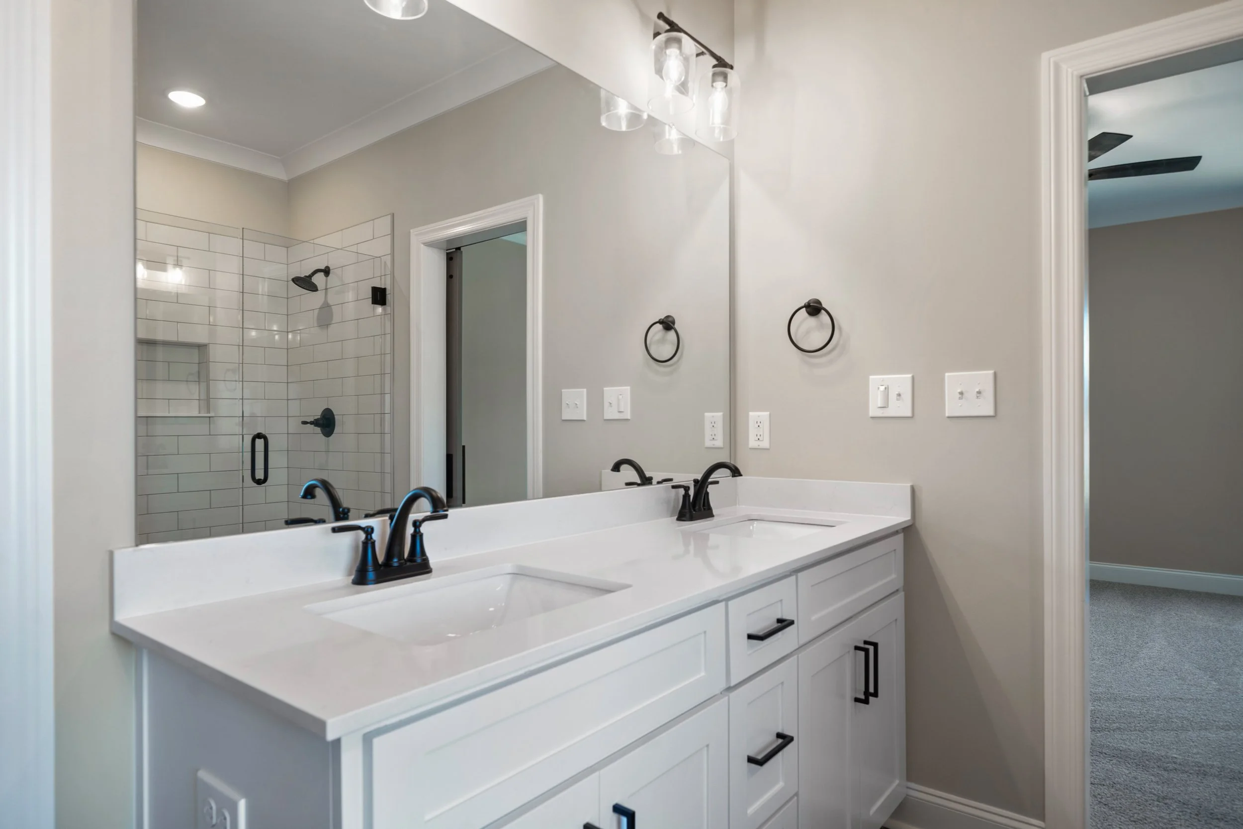 143 Old Forest Rd-16.jpg