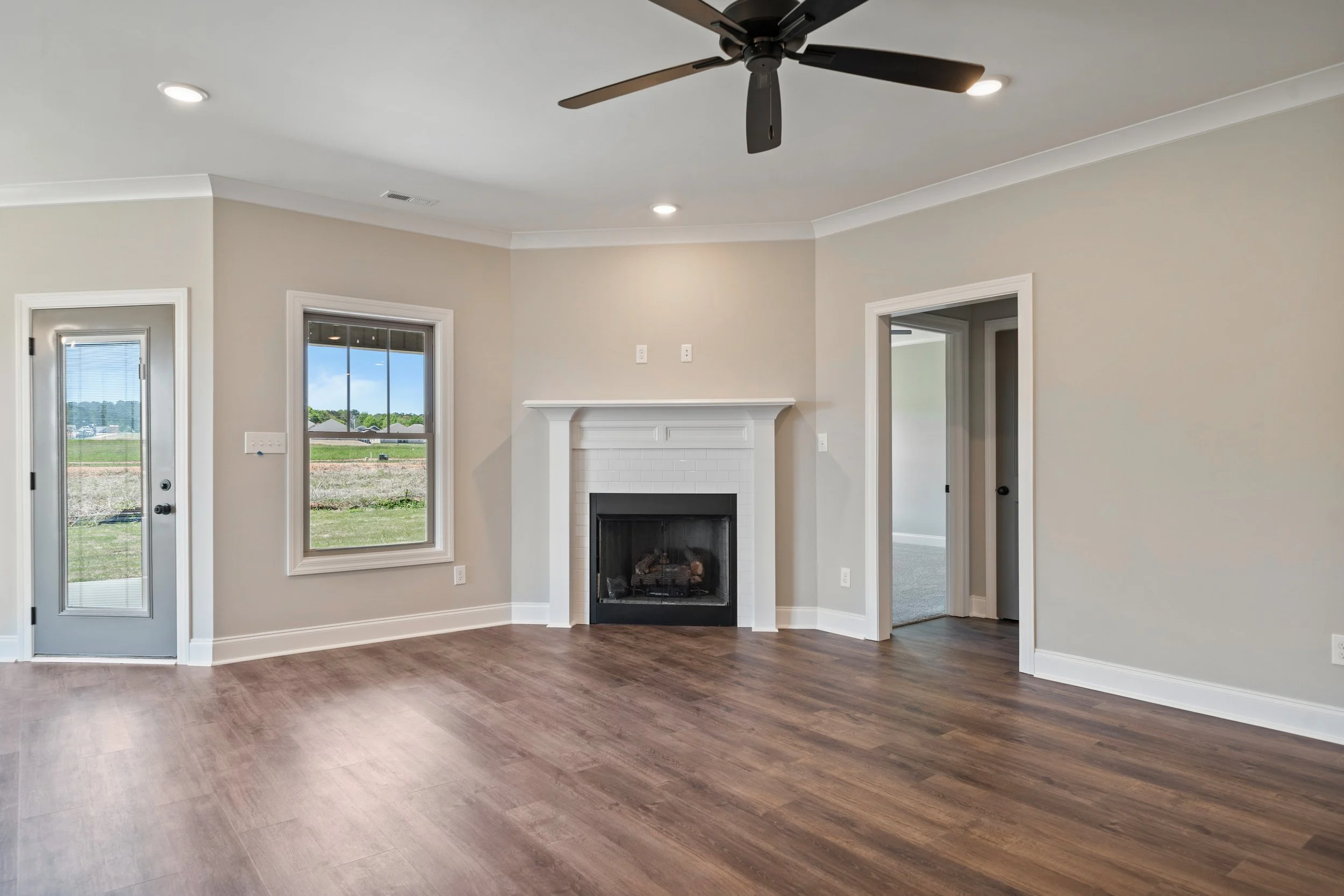 143 Old Forest Rd-4.jpg