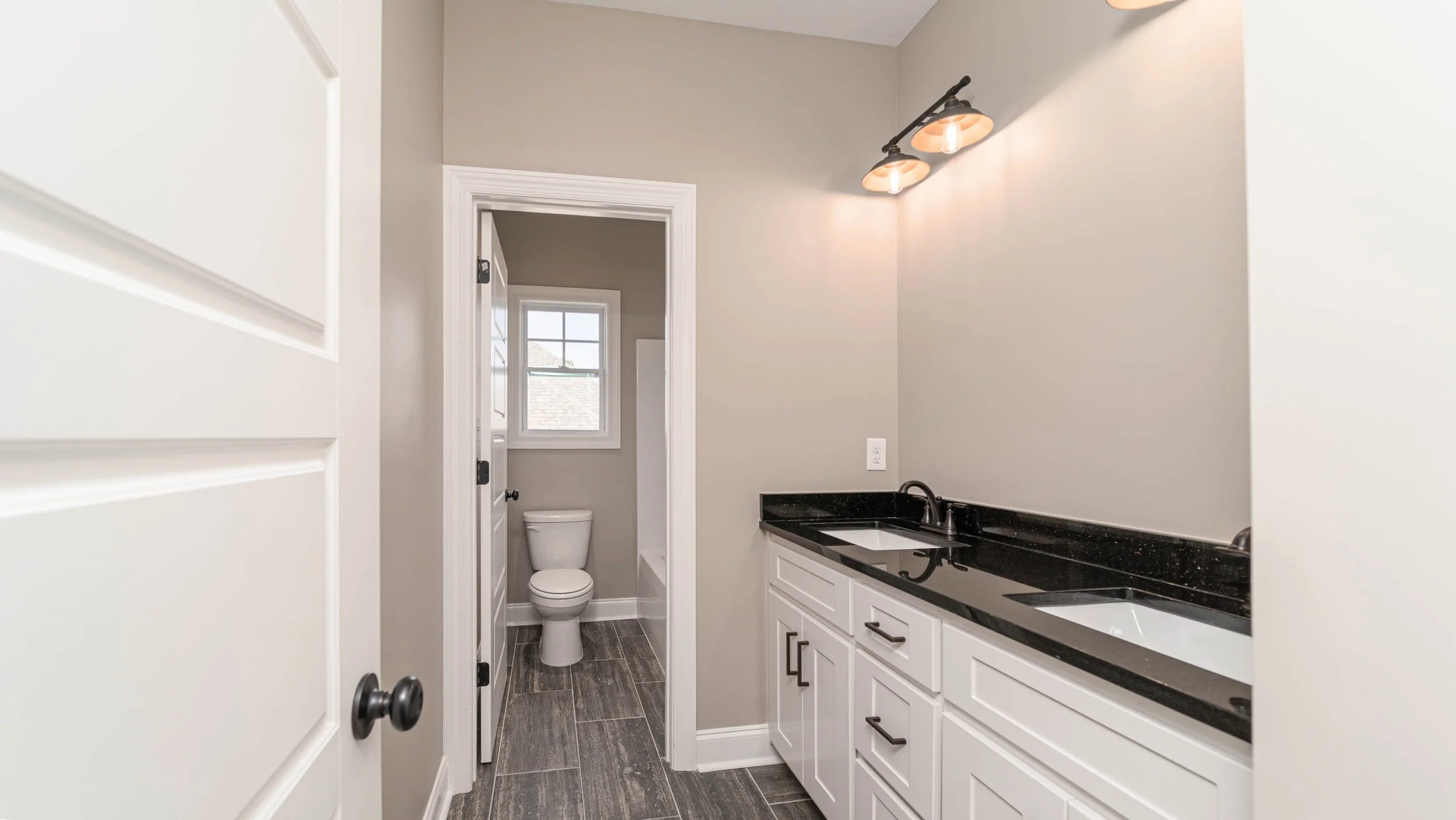 205 Midland Dr-29.jpg