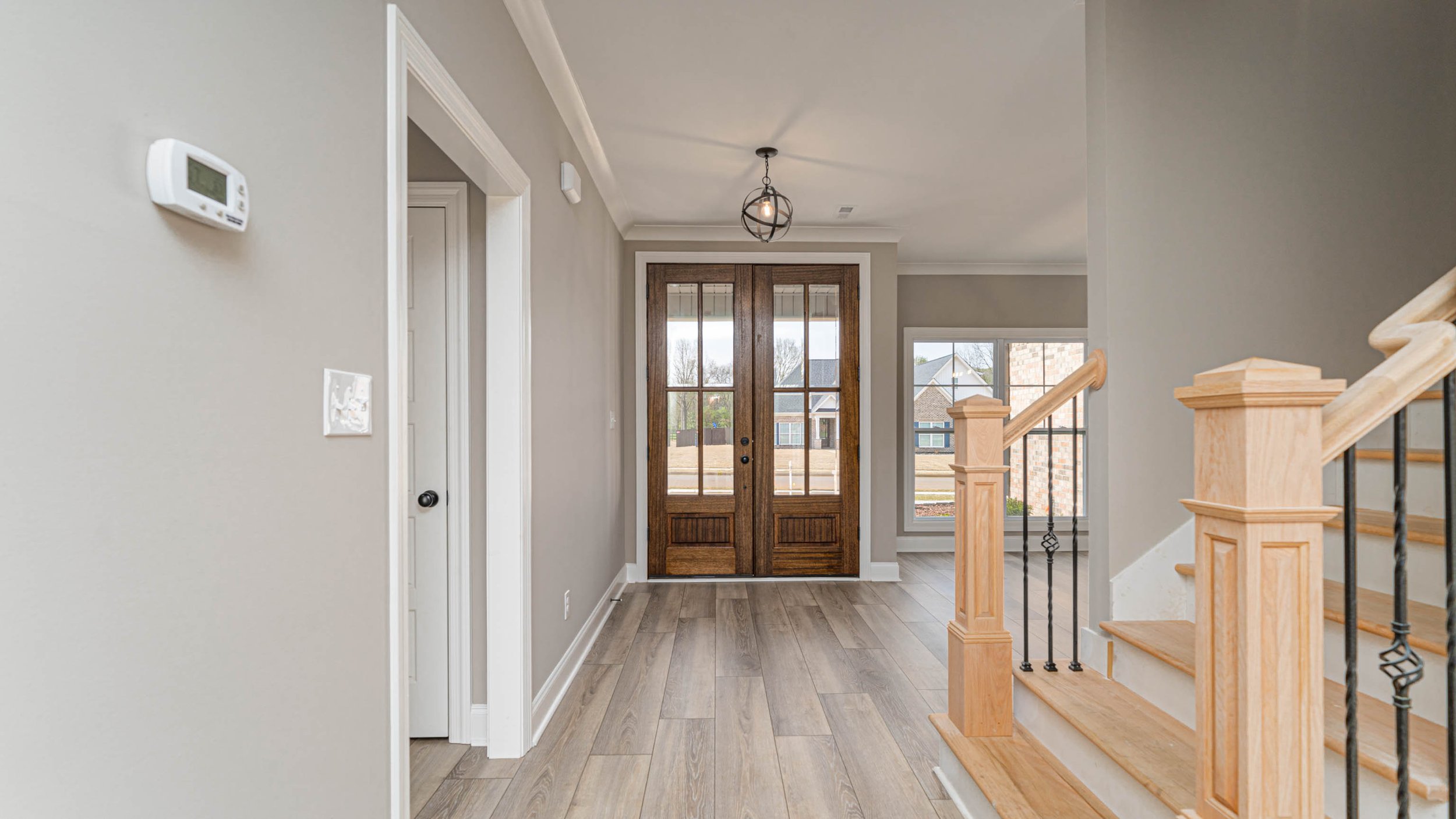 205 Midland Dr-4.jpg