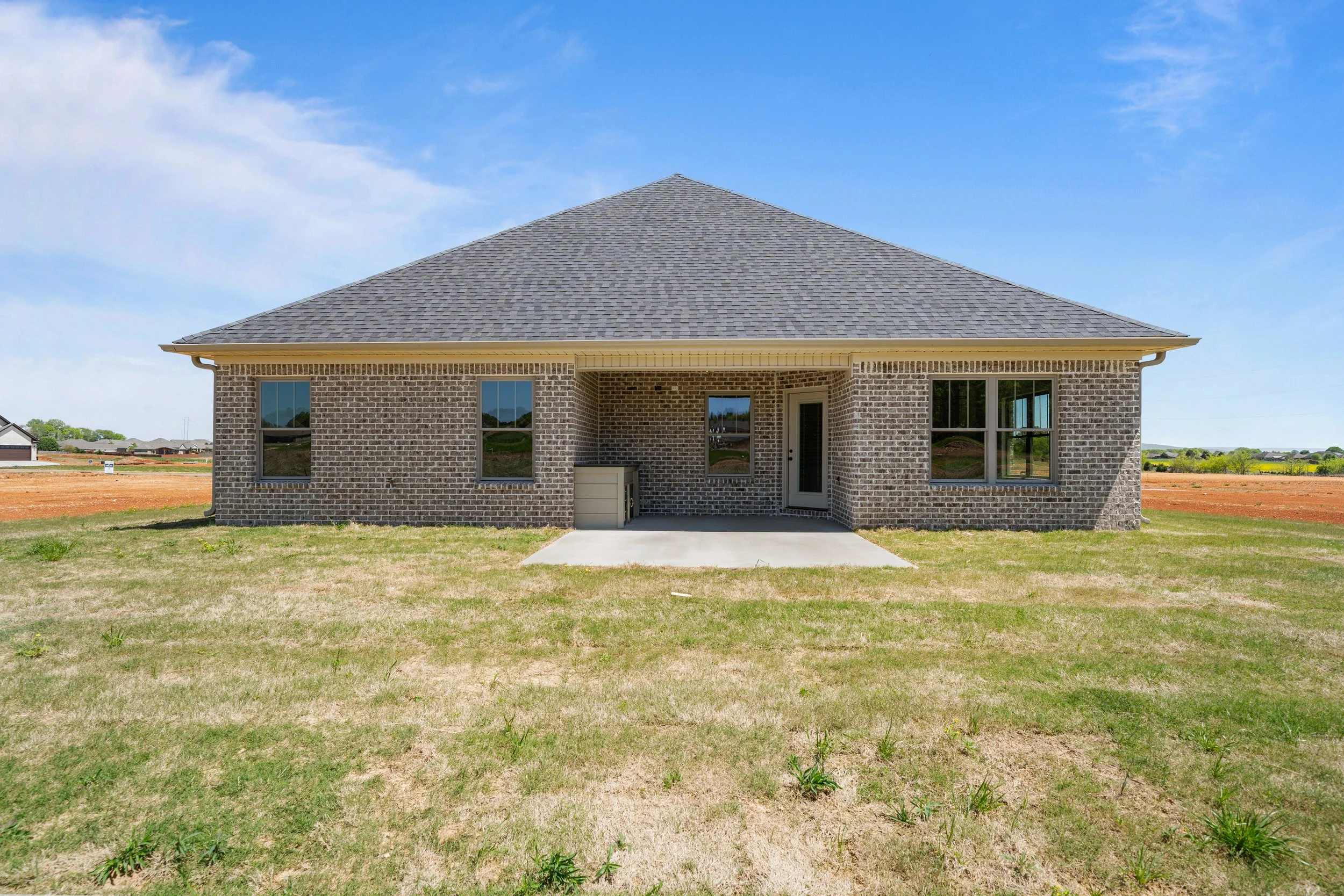 143 Old Forest Rd-28.jpg