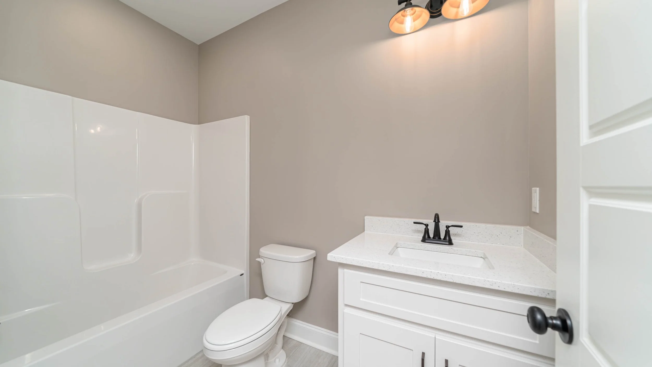 205 Midland Dr-24.jpg