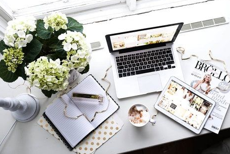 What to expect from working with a PR firm