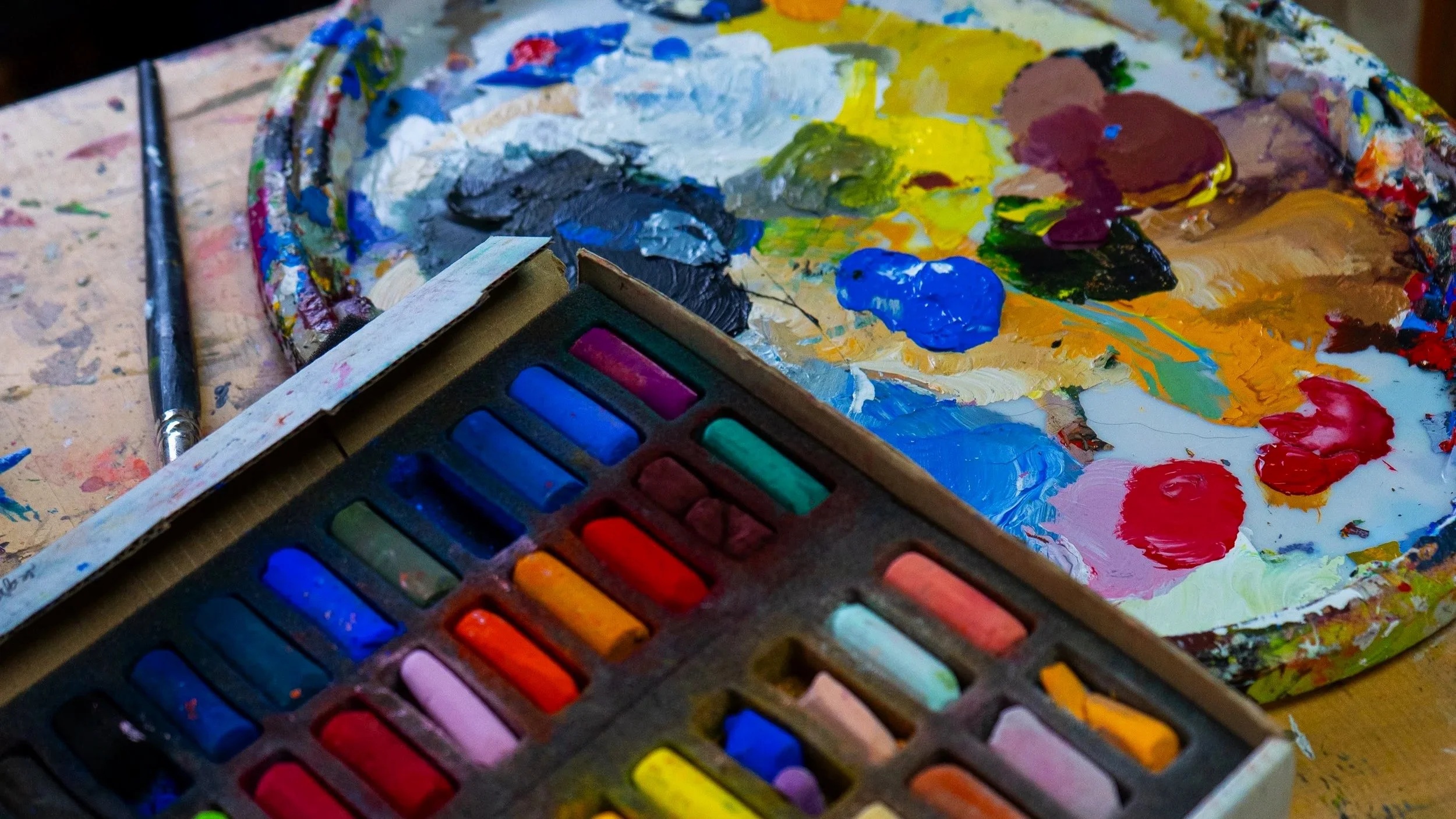 Atelier und Ausstellungen von Eva Hasun