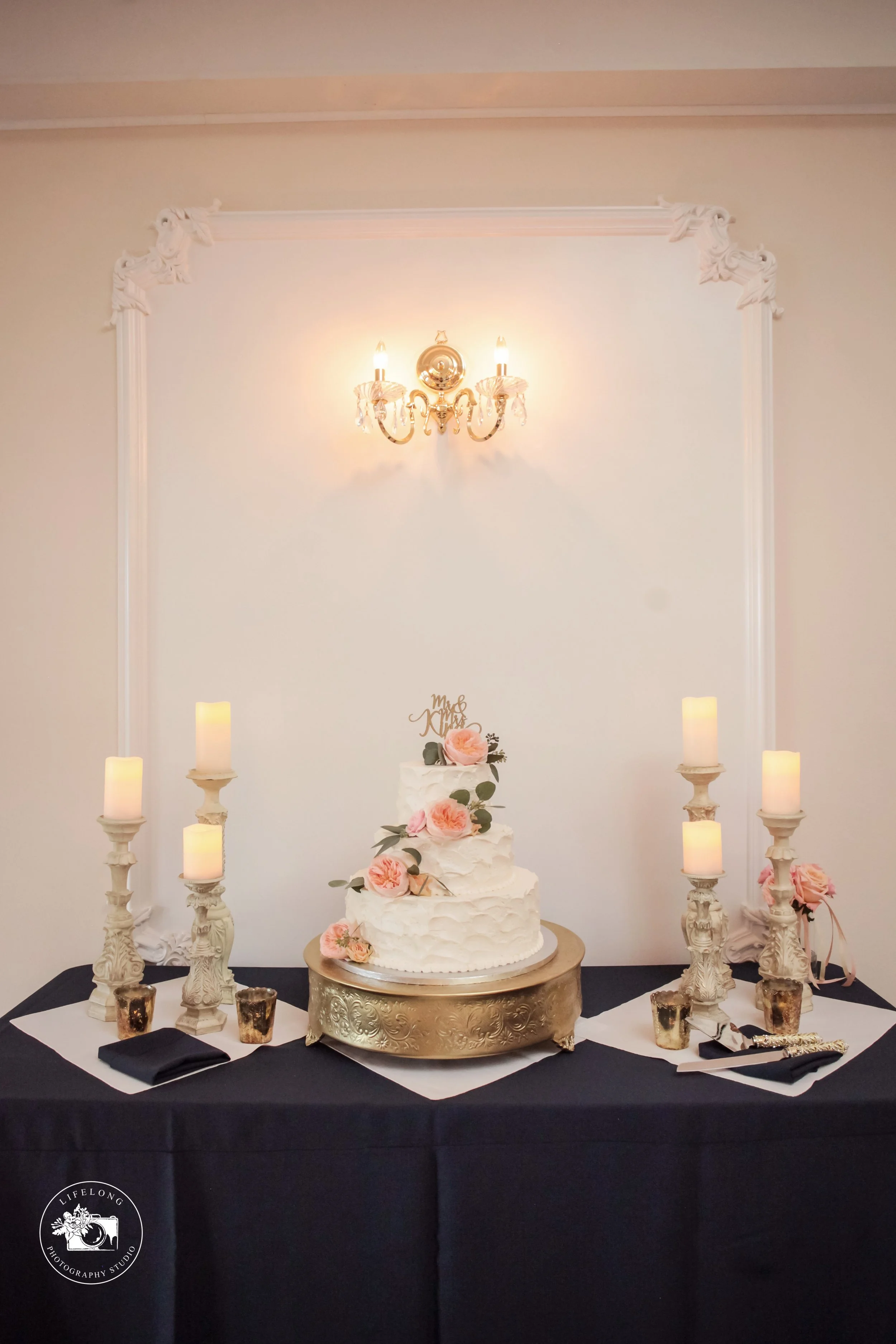 Cake Table.png