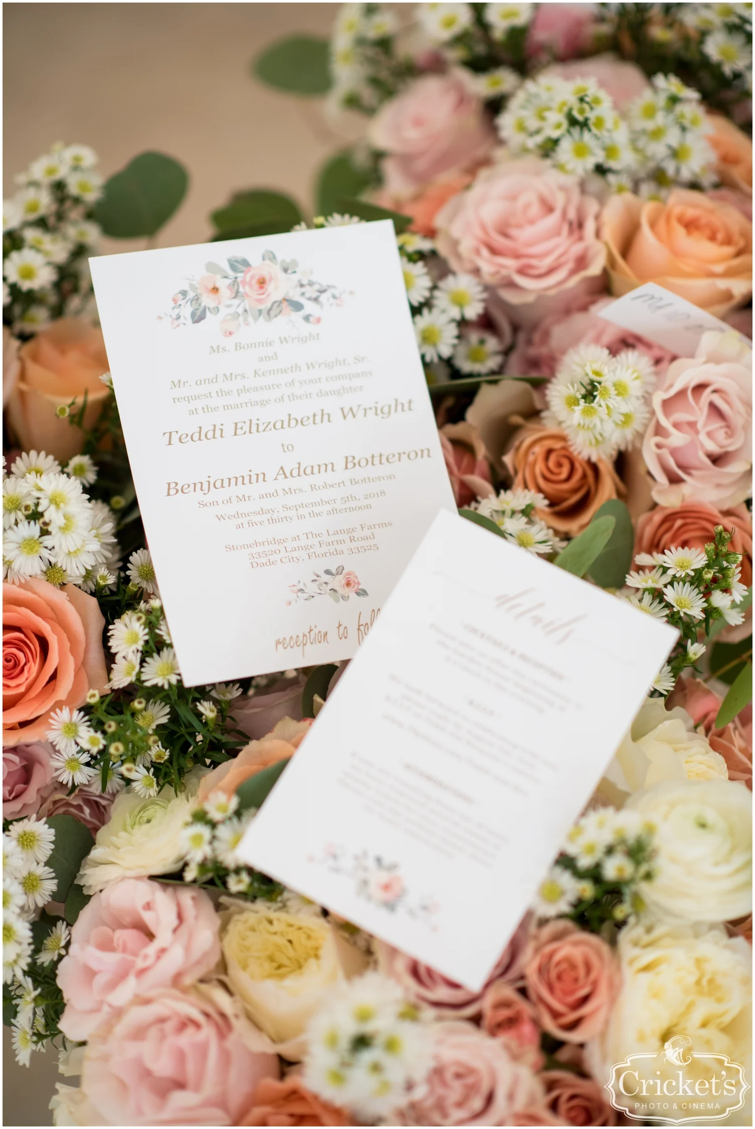 Wedding invitation and pink Floral