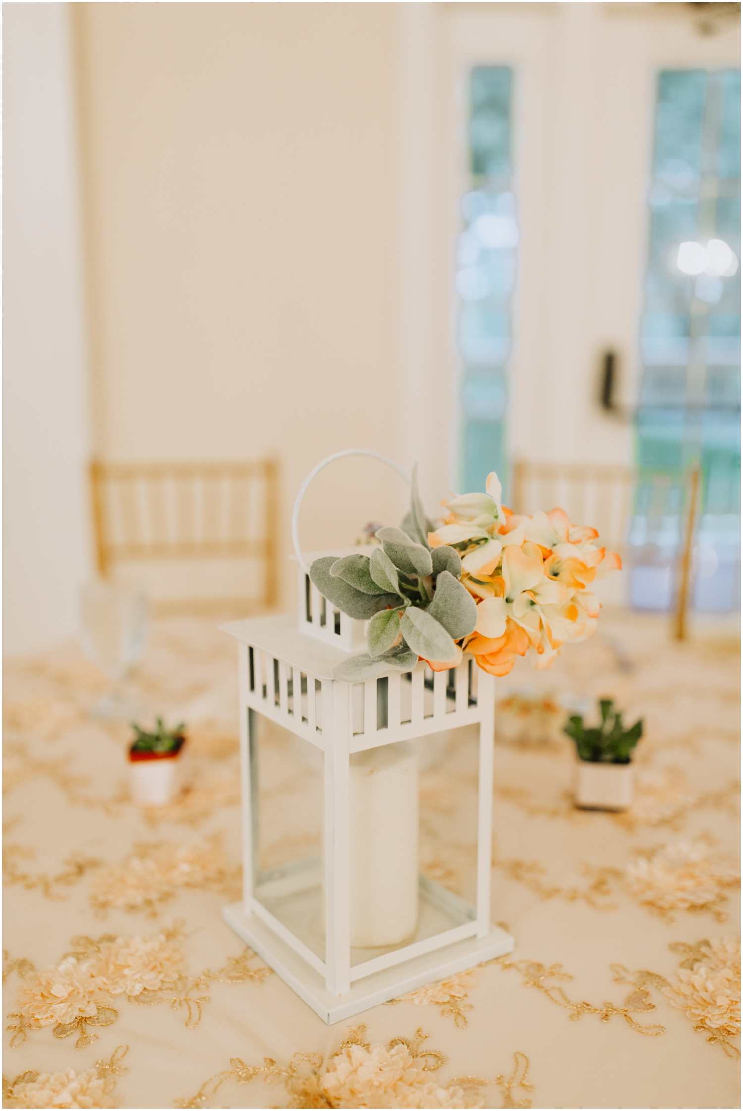 lantern wedding decor
