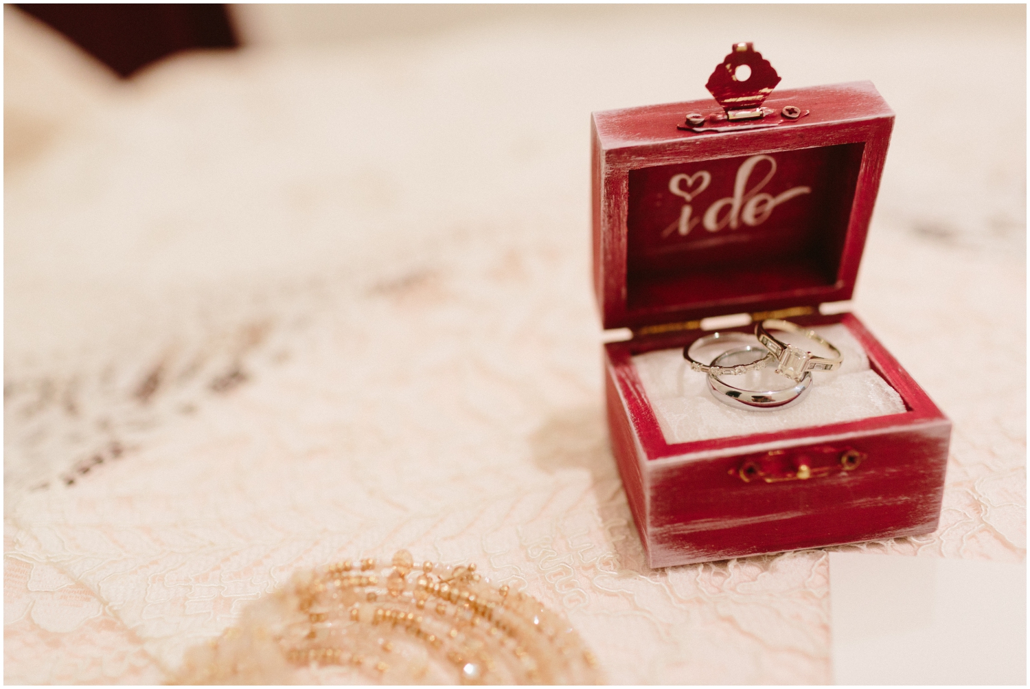 Bride’s wedding ring