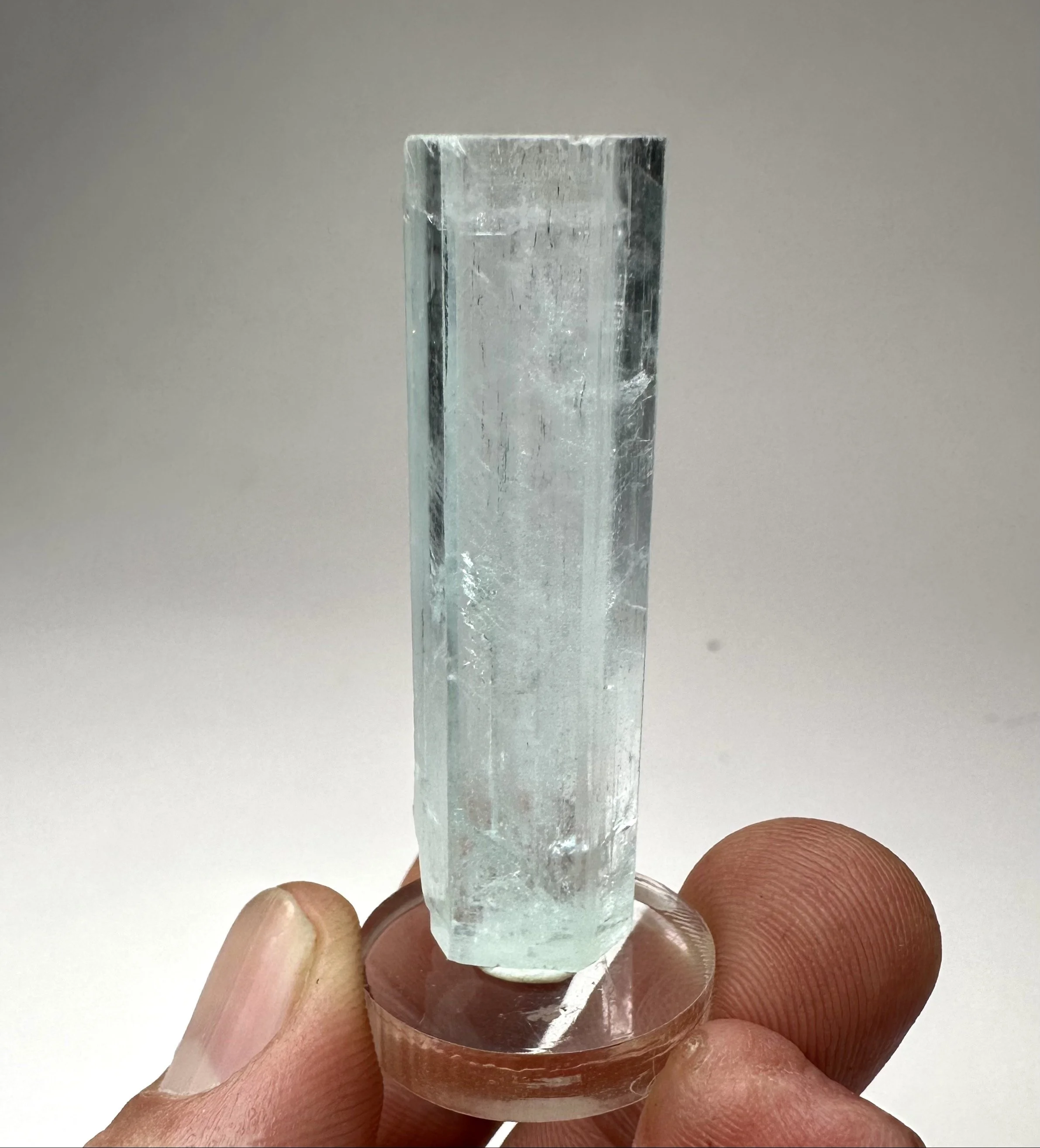 Aquamarine Pakistan Double terminated 3.JPG