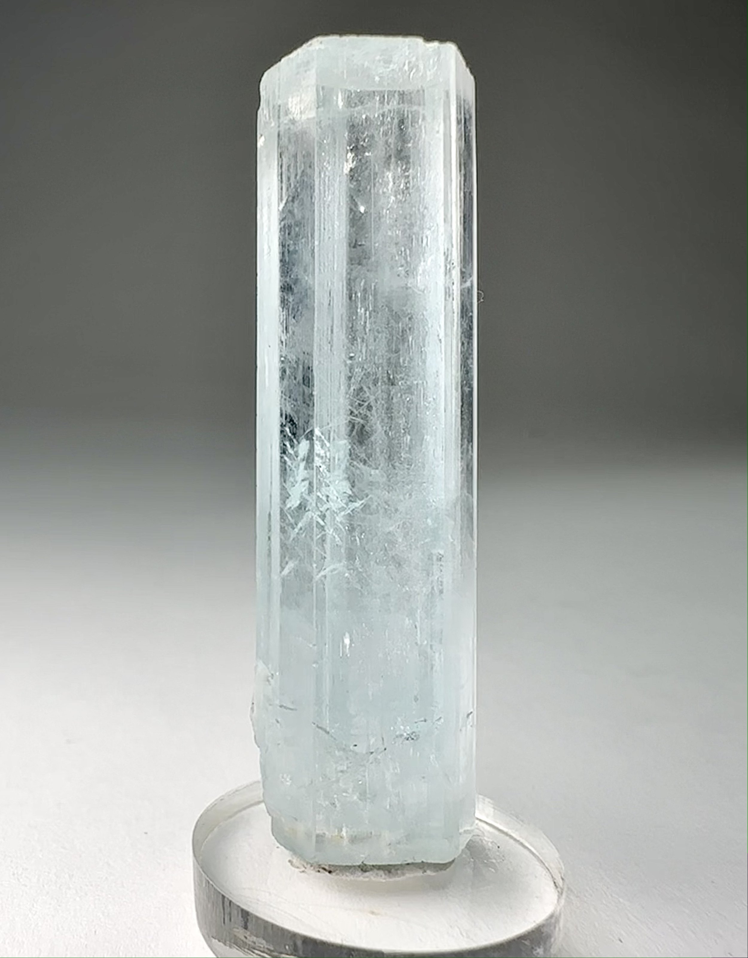 Aquamarine Pakistan Double terminated 2.JPG