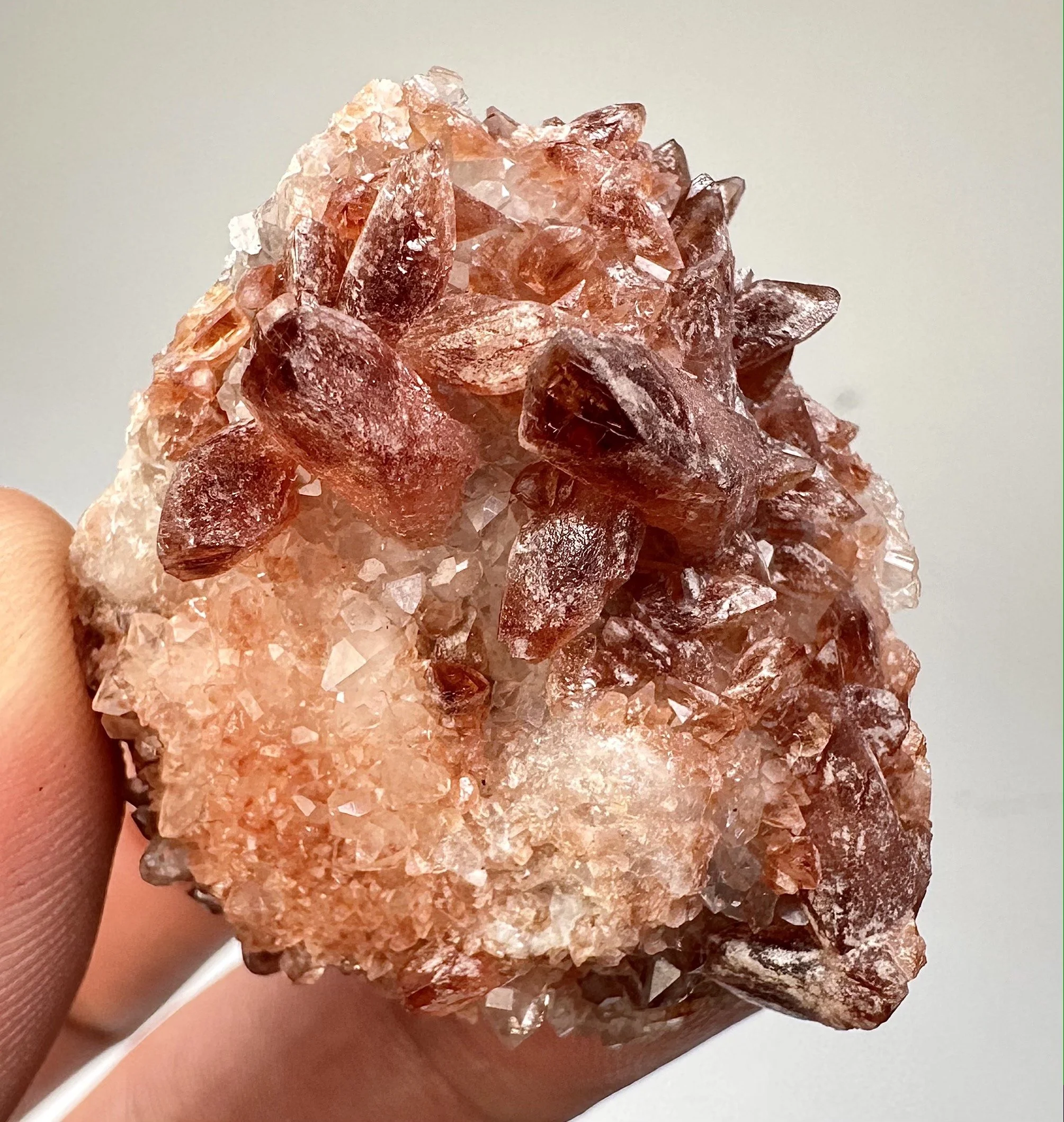 Rhodochrosite on Quartz, Lima, Peru