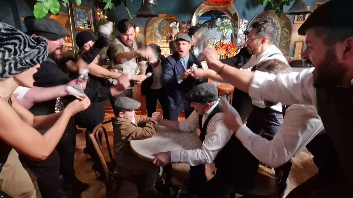 🎬✨ Un immense merci &agrave; tous les figurants qui ont particip&eacute; au tournage de notre clip au bar Catalpa ! Votre &eacute;nergie et votre bonne humeur ont vraiment fait la diff&eacute;rence. 🤩

Un grand merci &eacute;galement au bar Catalpa