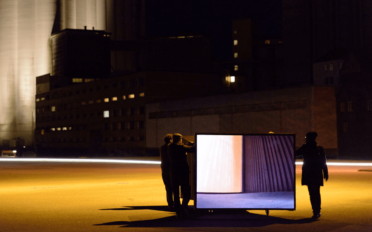 Silos (2015), Matěj Al-Ali & Tomáš Moravec. Commissioned by Screen City 2015.