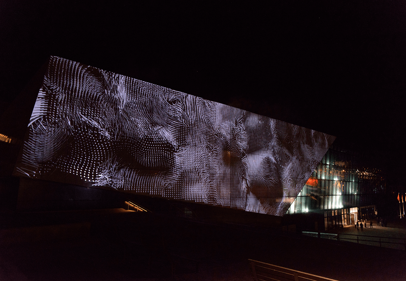 Simulacra (2015), Dan Gregor & Michal Pustějovský (CZ). Commissioned by Screen City.