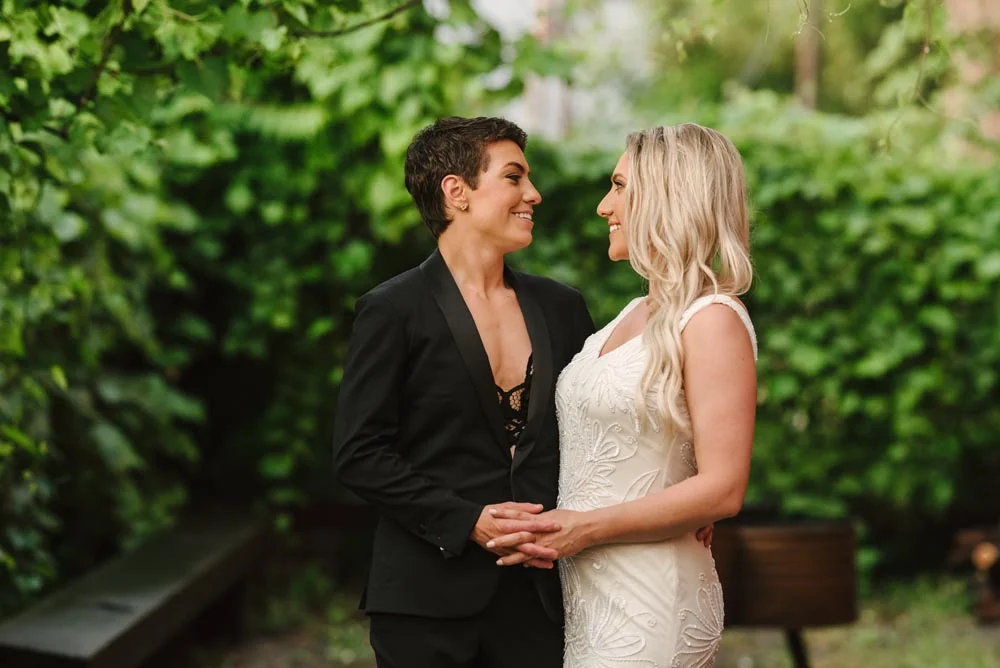 18 lesbian-couple-top-event-planning-companies-in-michigan-ann-travis-events.jpg