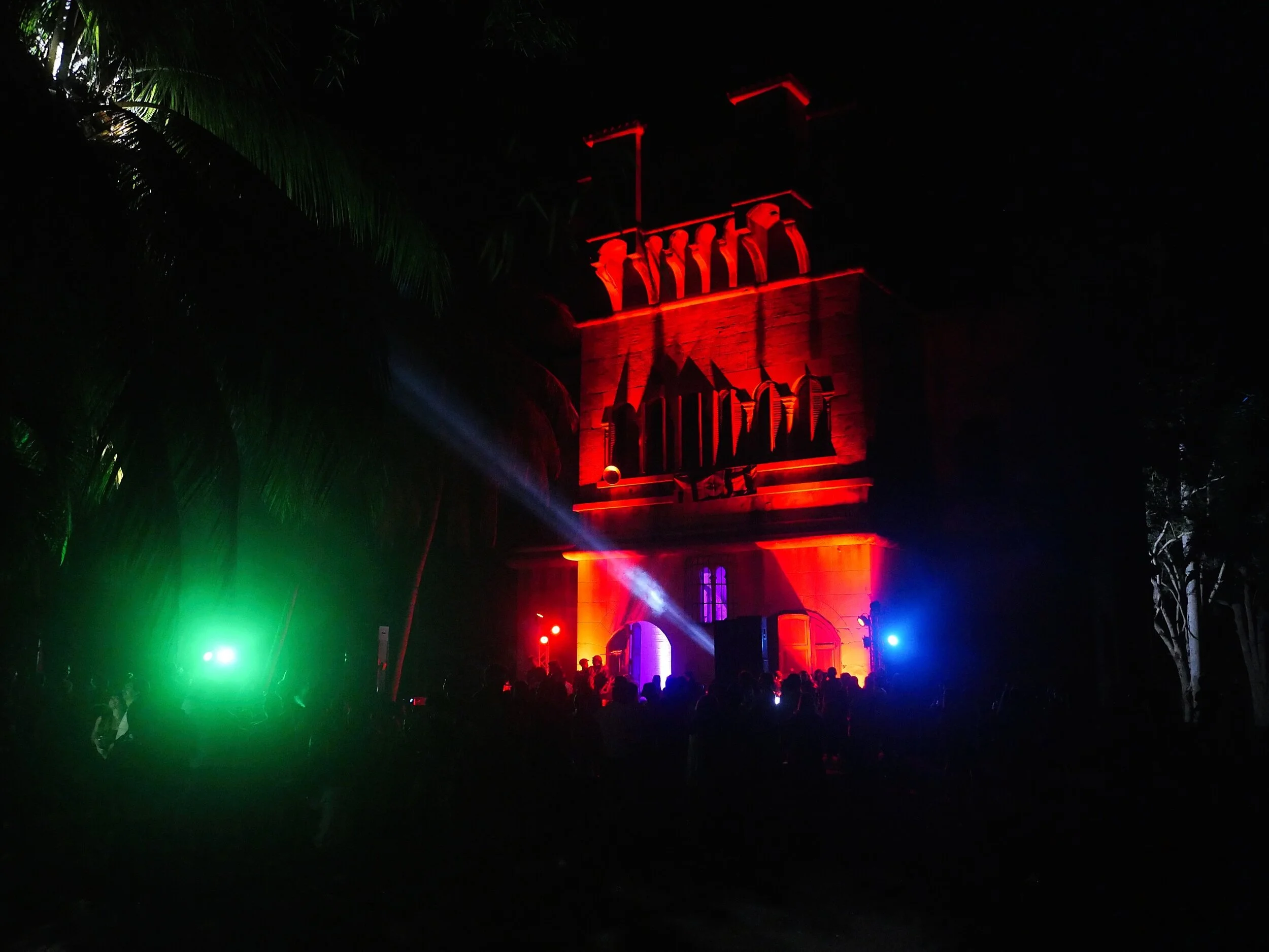 HAPE returns to Castillo de Los Jardines de La Tropical