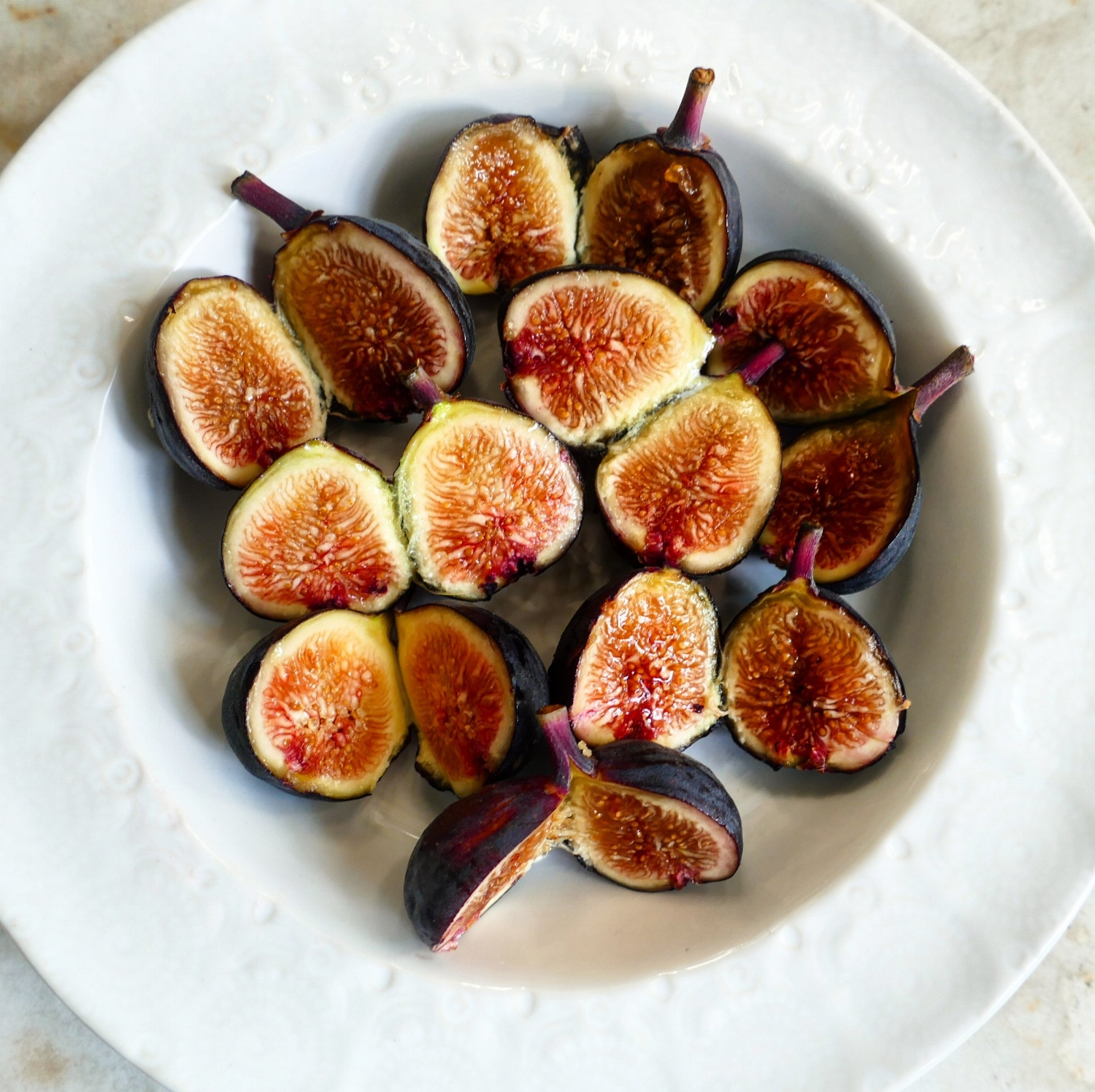 A Bowl of Tempting Figs