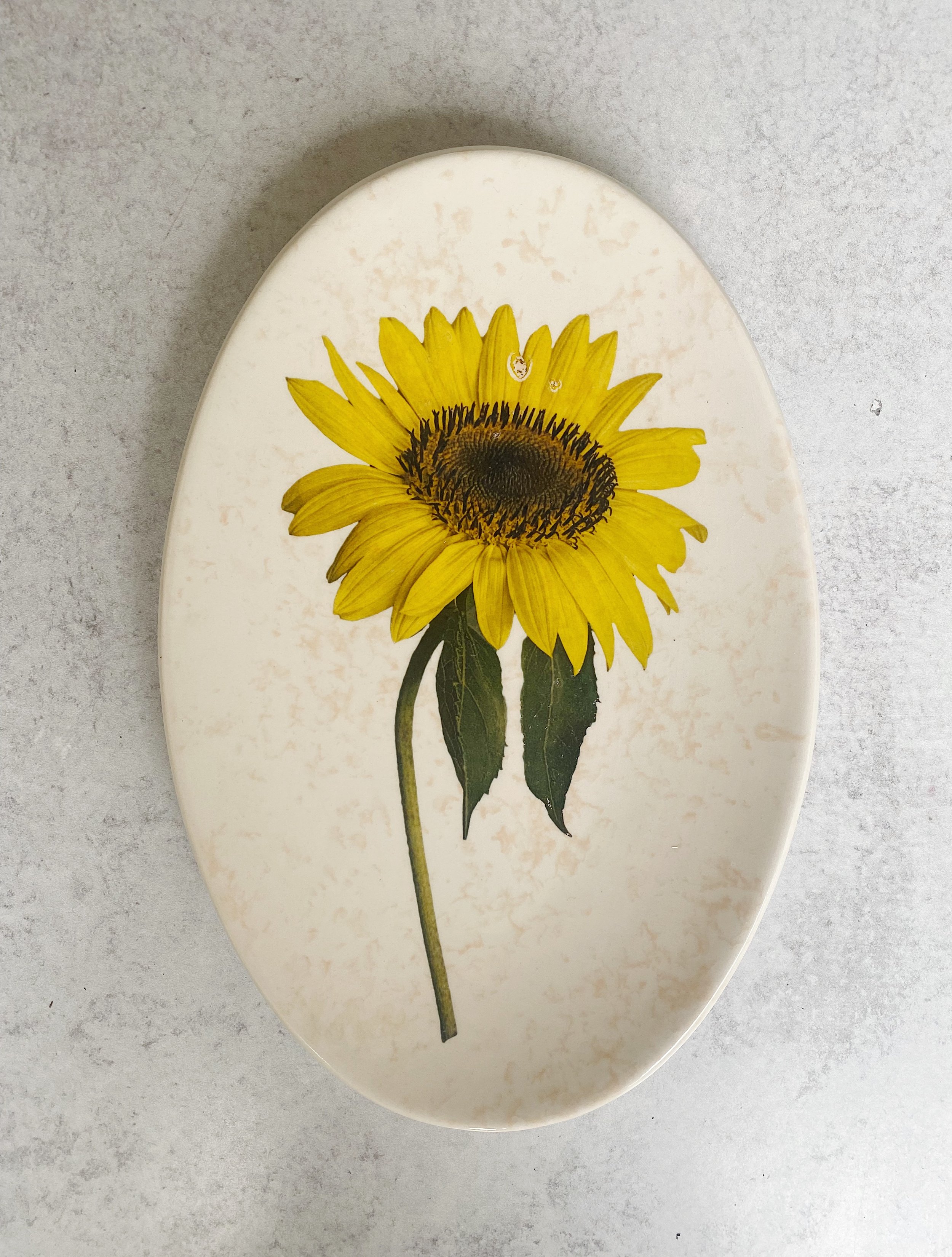 Sunflower Ceramic Small Oval 