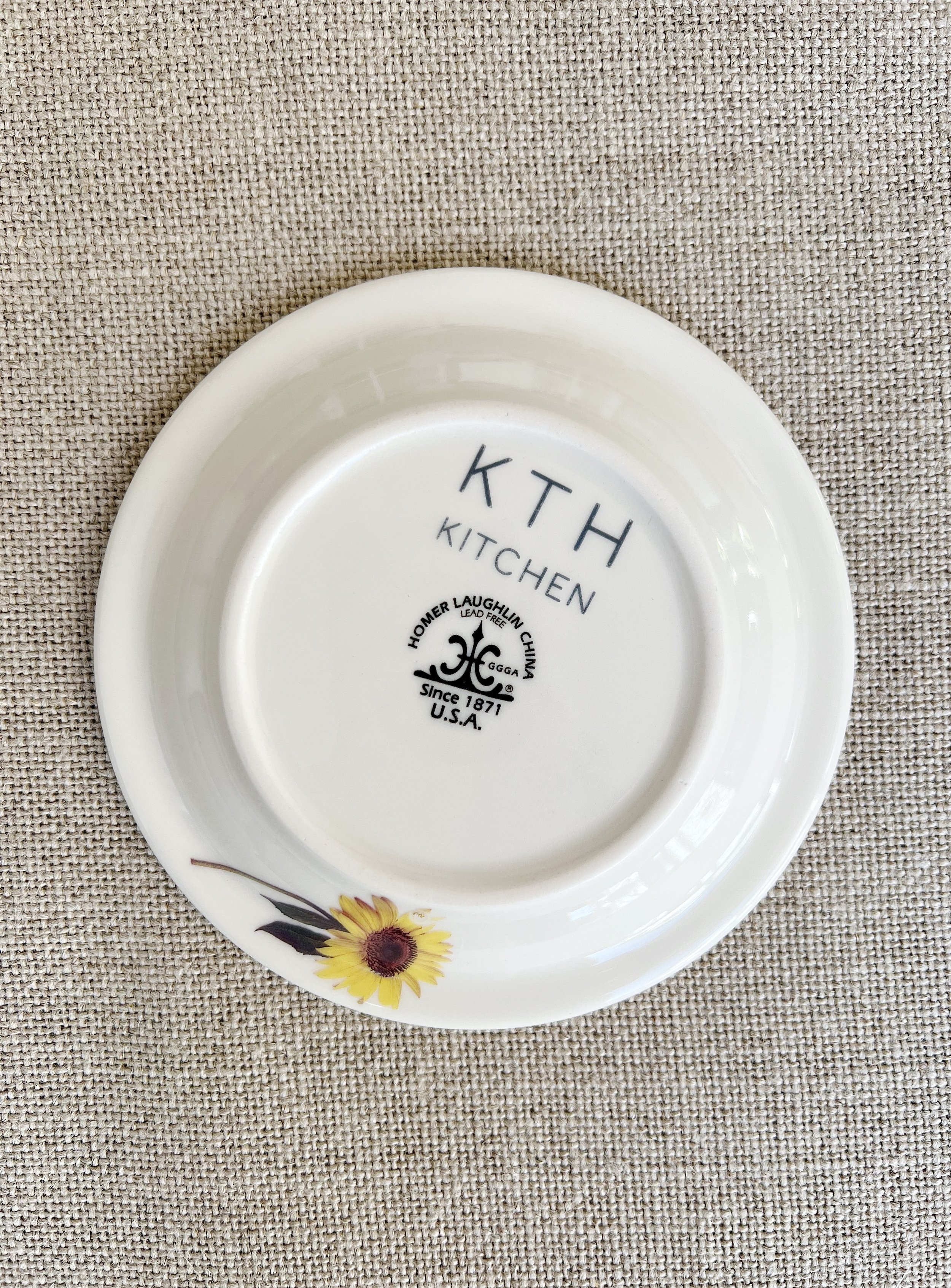 Details on Back of Vintage Sunflower Ceramic Small Plate