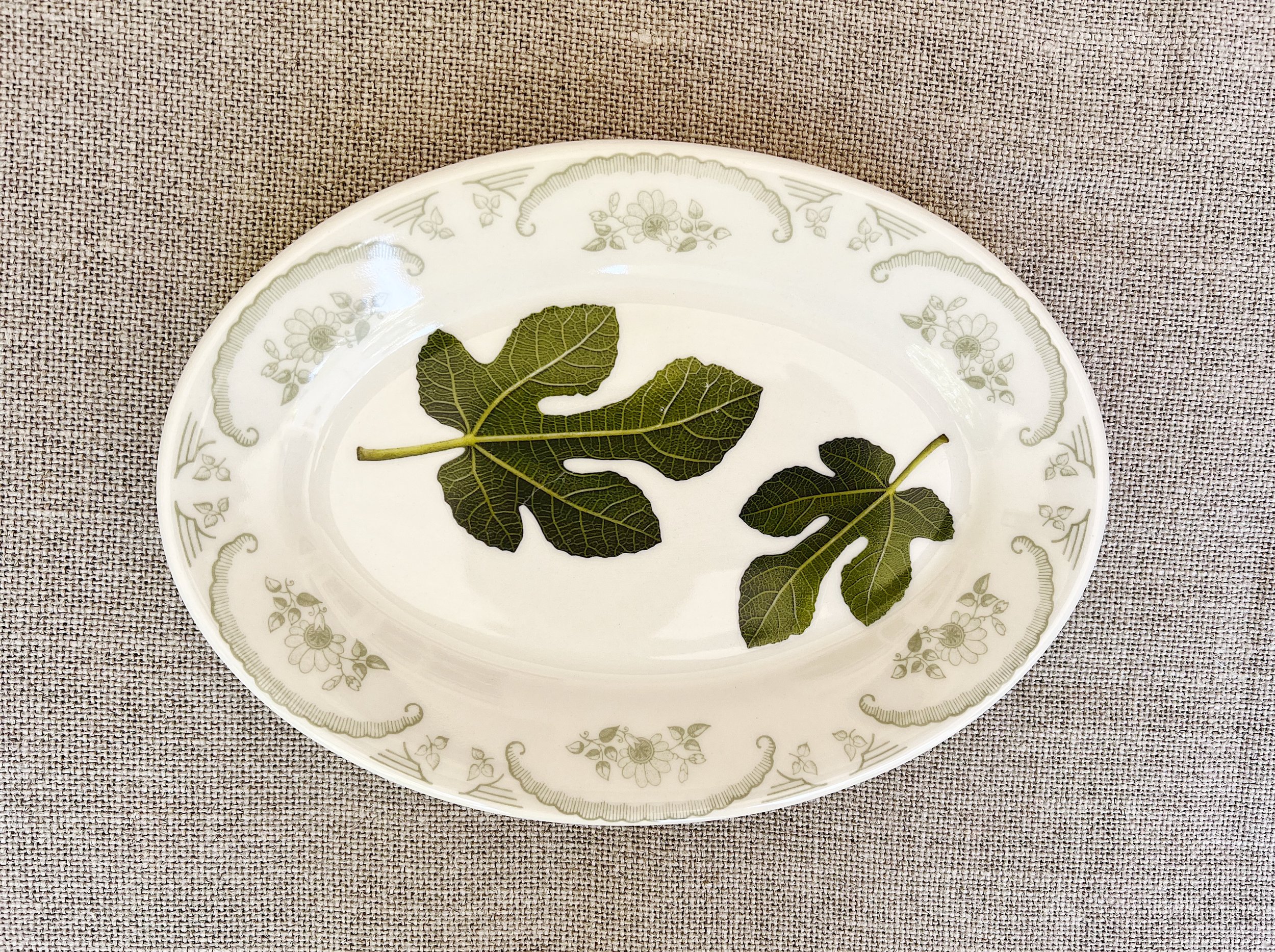 Vintage Fig Leaf Ceramic Medium Platter