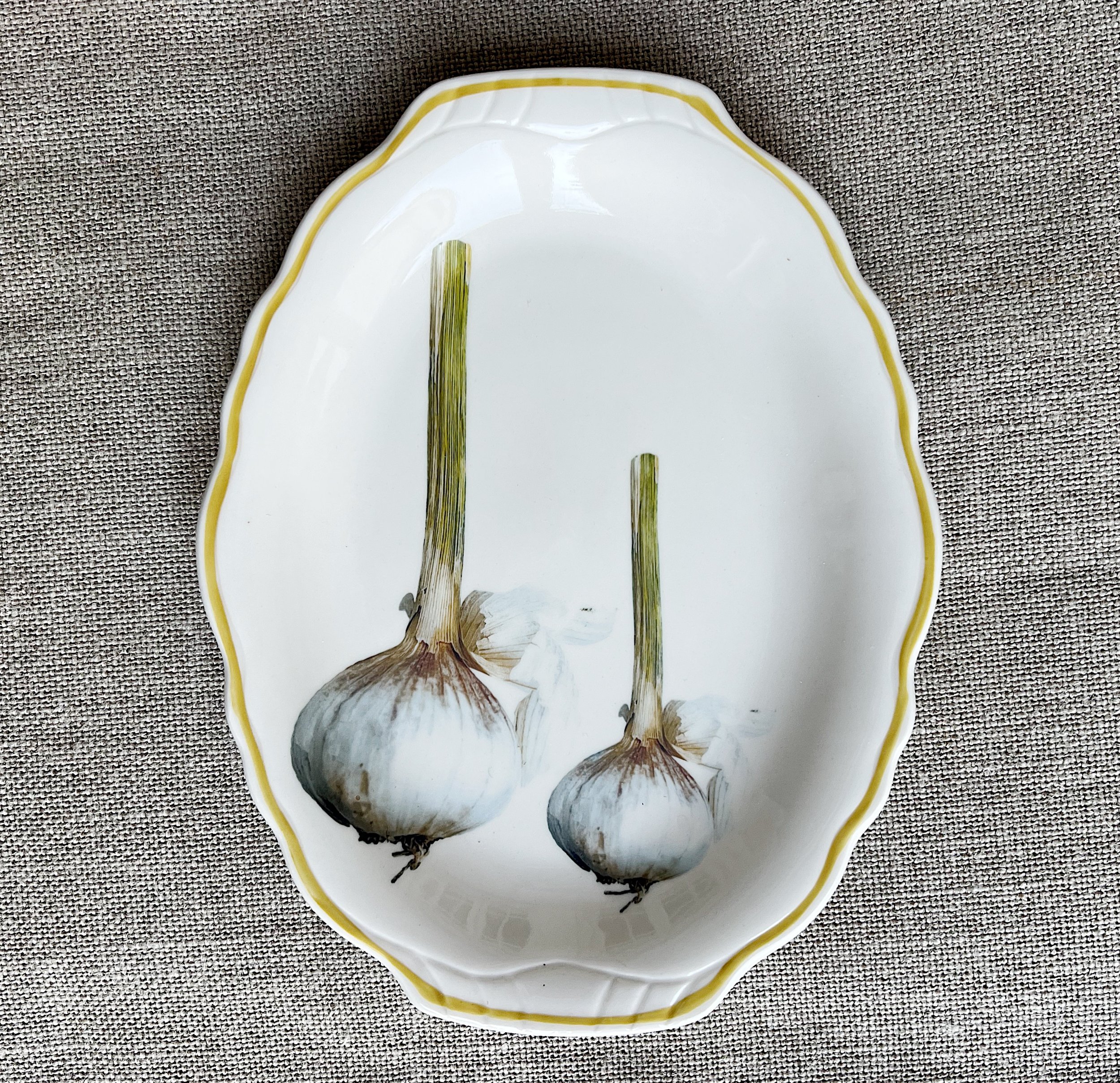 Vintage Garlic Ceramic Platter