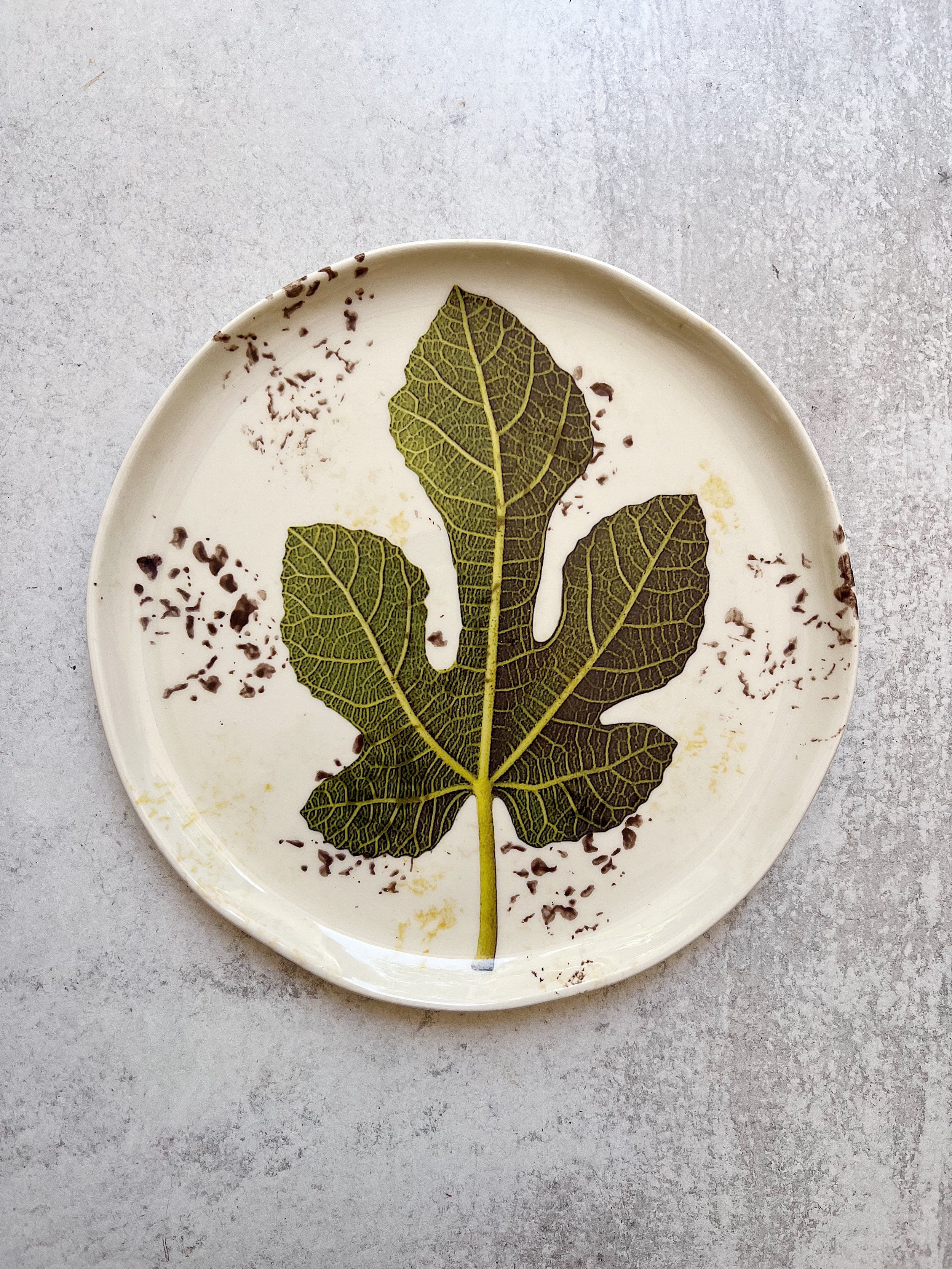 Fig Leaf Ceramic Large Plate